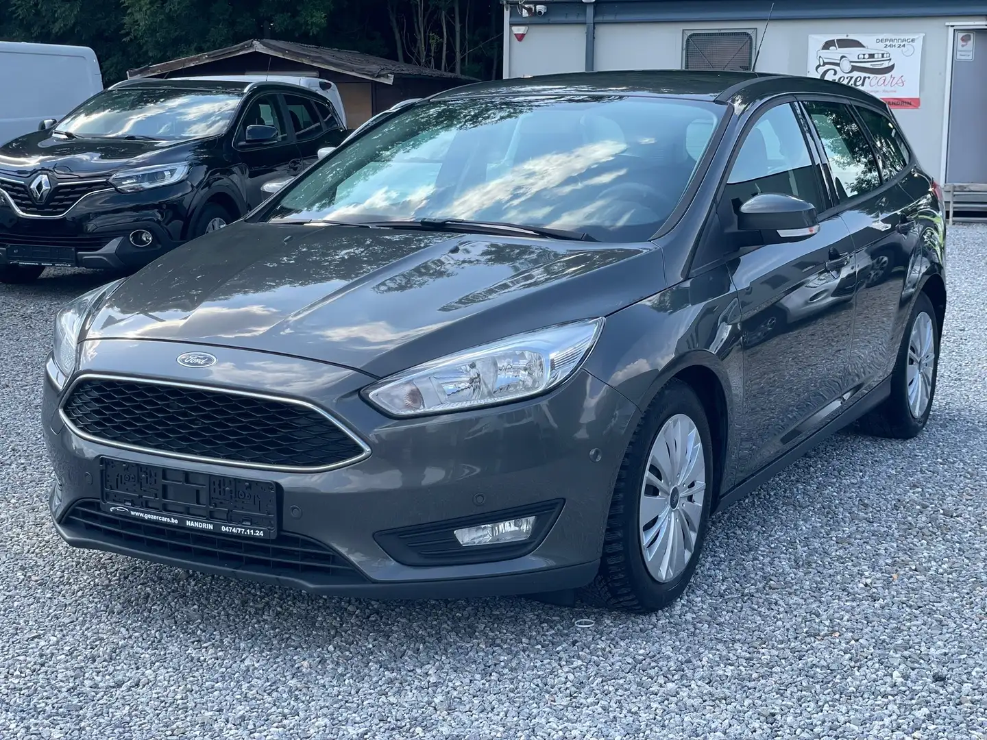 Ford Focus 1.5 TDCi BOITE AUTOMATIQUE12 MOIS DE GARANTIE - 1
