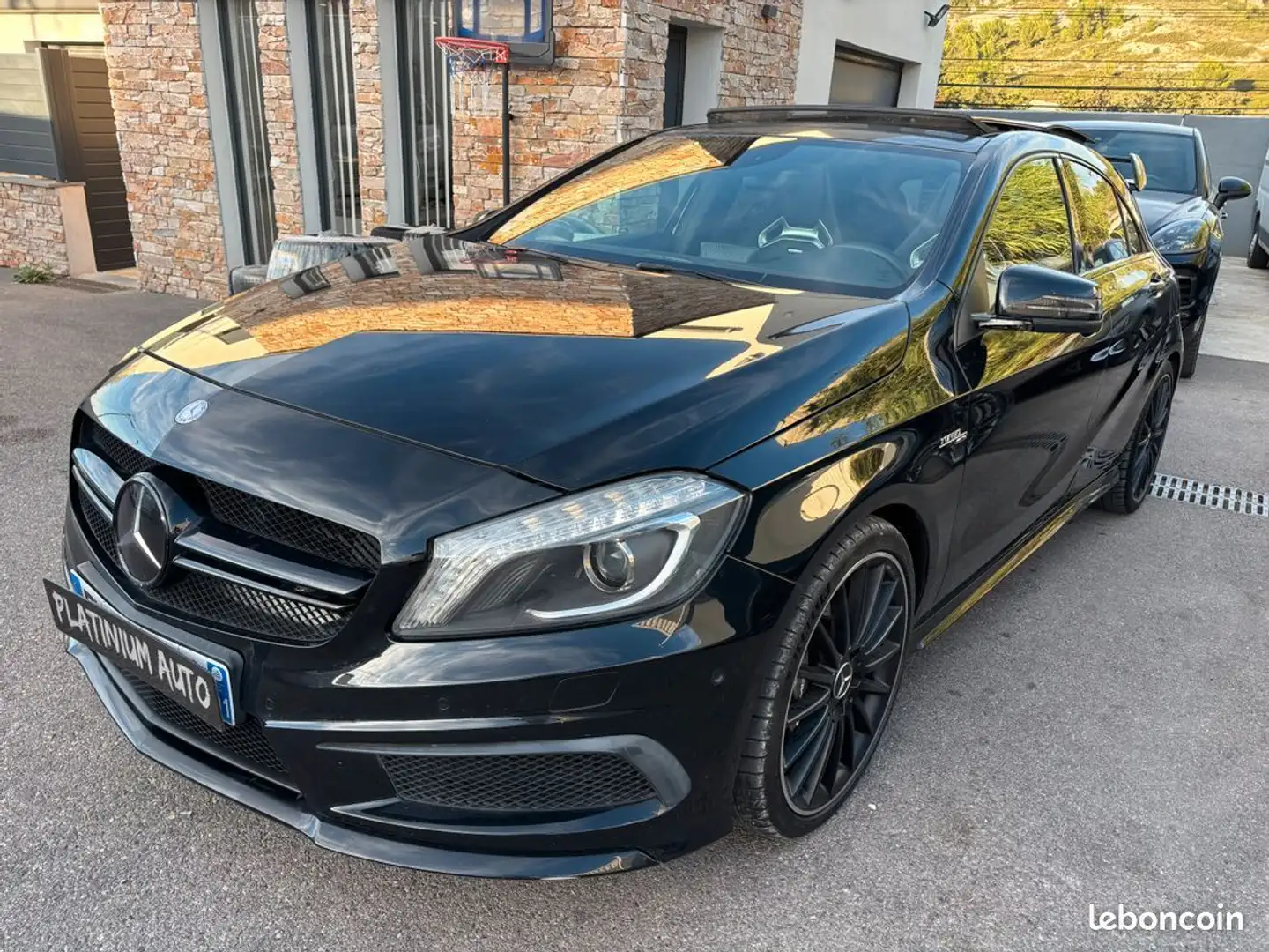 Mercedes-Benz A 45 AMG Mercedes III 45 AMG 4Matic Noir - 1