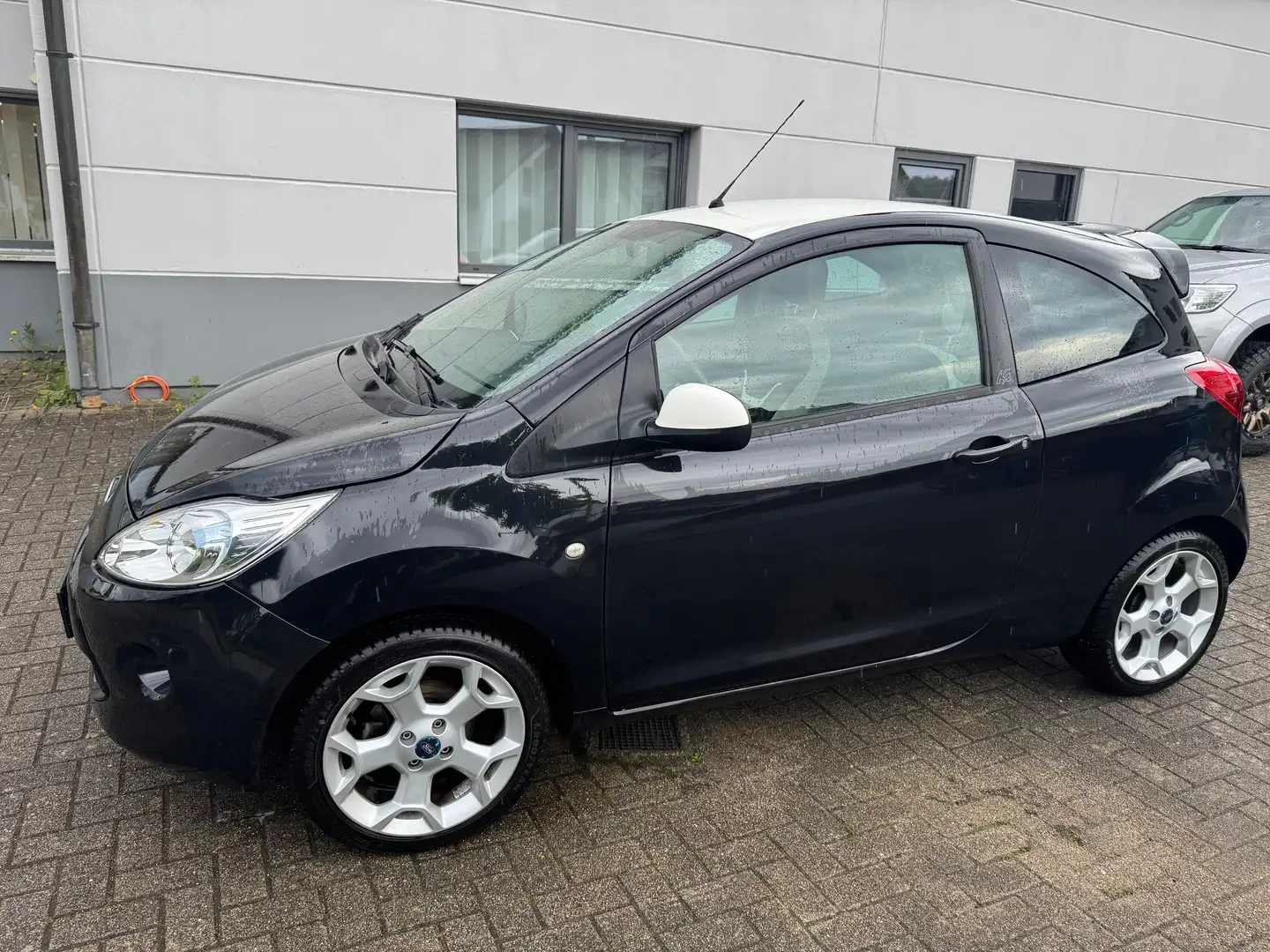 Ford Ka/Ka+ Titanium Vollaustattung aus zweiter Hand Noir - 2