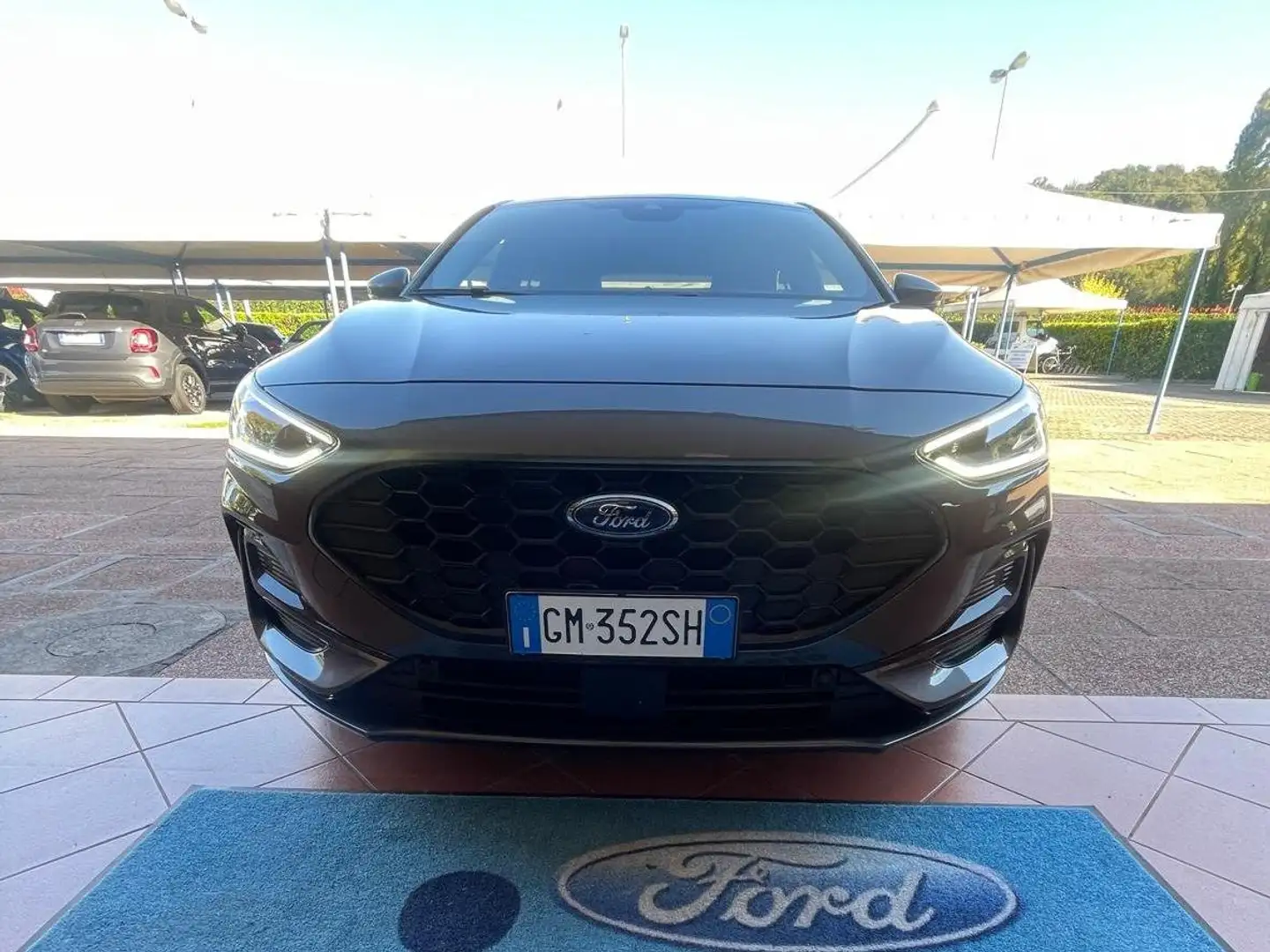 Ford Focus Focus 1.0 ecoboost hybrid ST-Line X 155cv Gris - 1