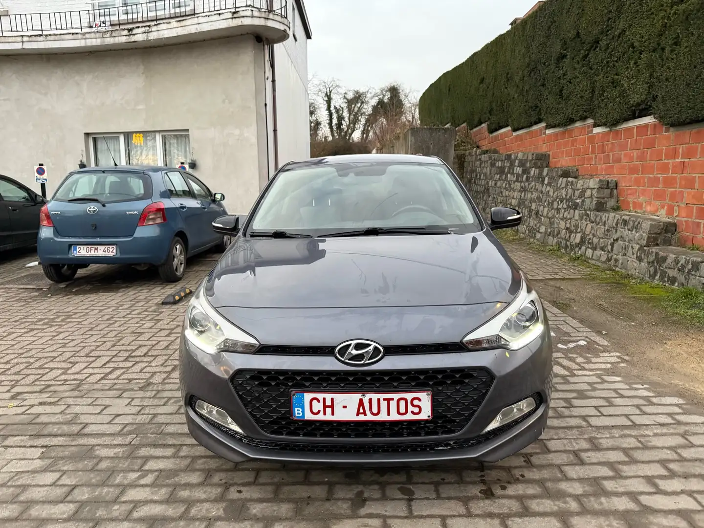 Hyundai i20 1.2i -CLIMATISEE - PRETE A IMMATRICULER - GARANTIE - 2