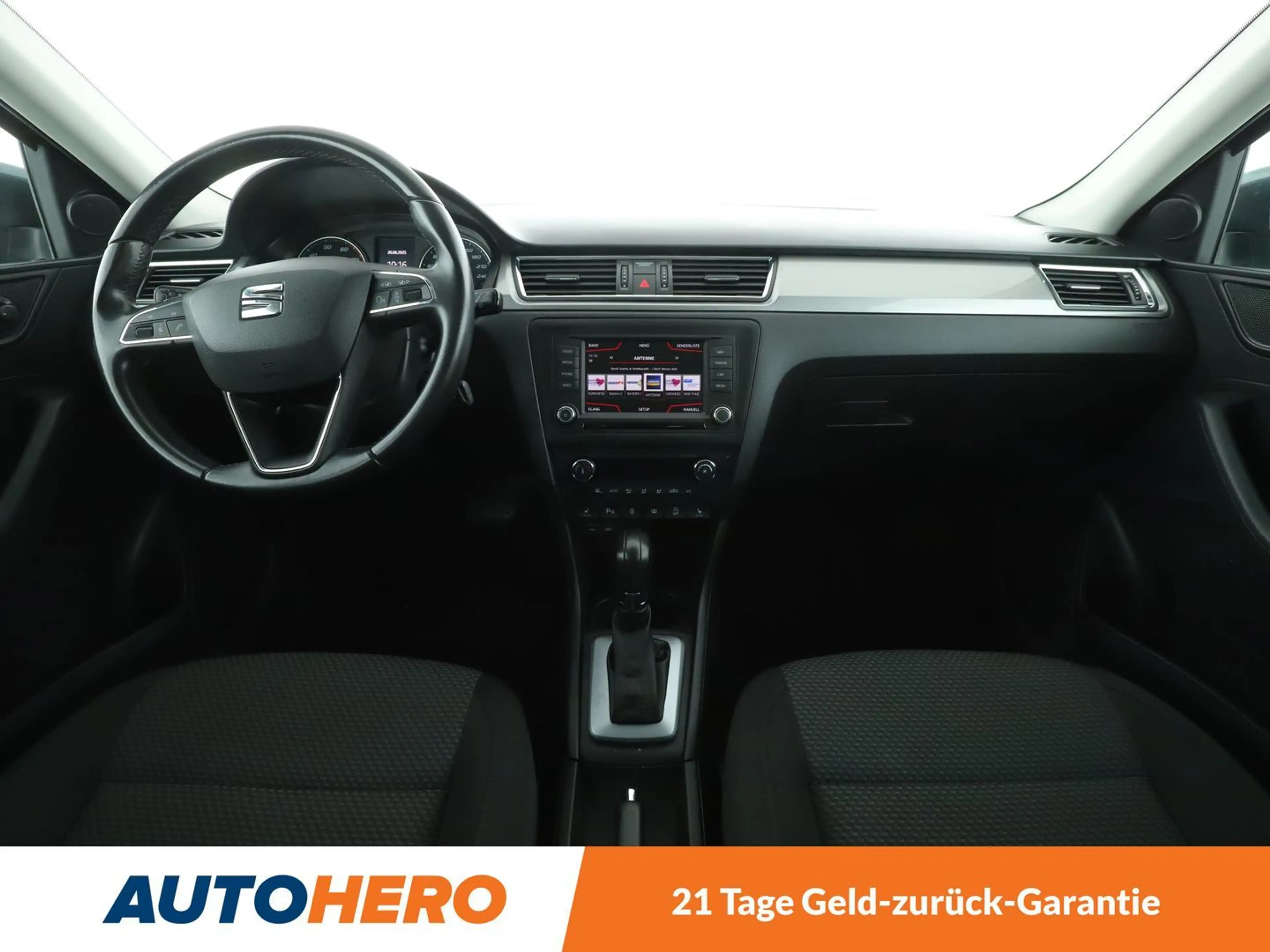 SEAT Toledo 1.4 TSI Style Aut.*NAVI*PDC*SHZ*TEMPO*ALU* — photo 12
