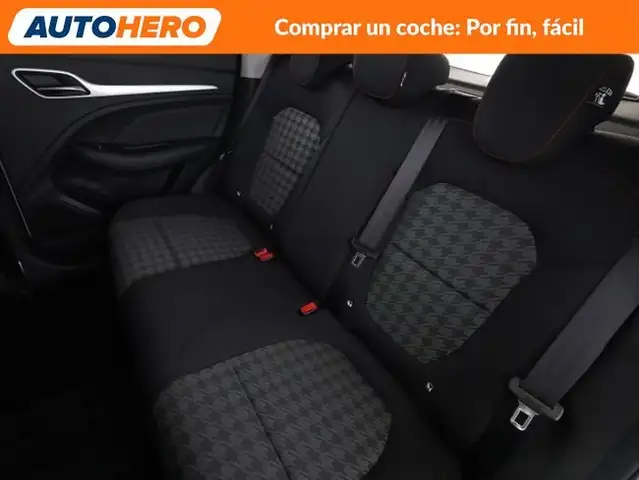 MG ZS view 15