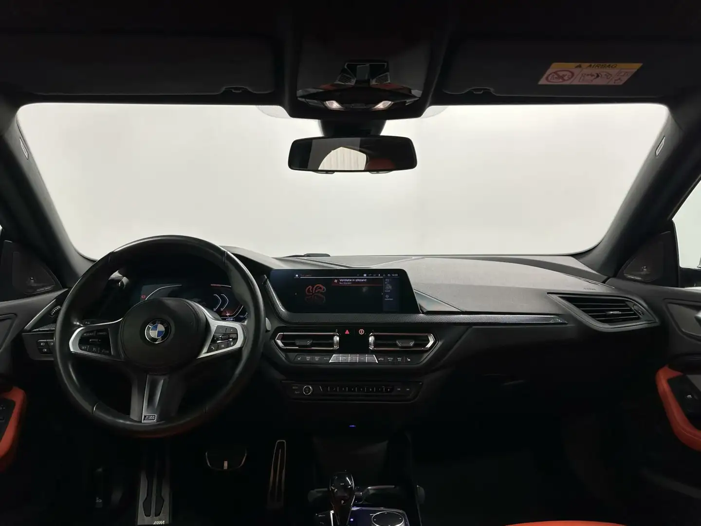 BMW 218 2-serie Gran Coupé 218i High Executive H&K CAMERA Zwart - 2