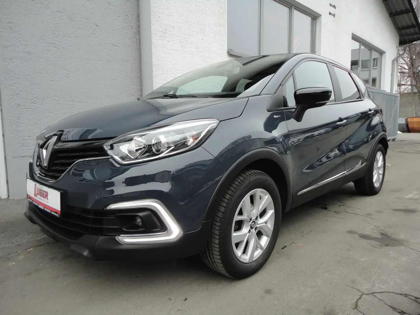 Renault Captur TCe 90 Limited Blau - 1