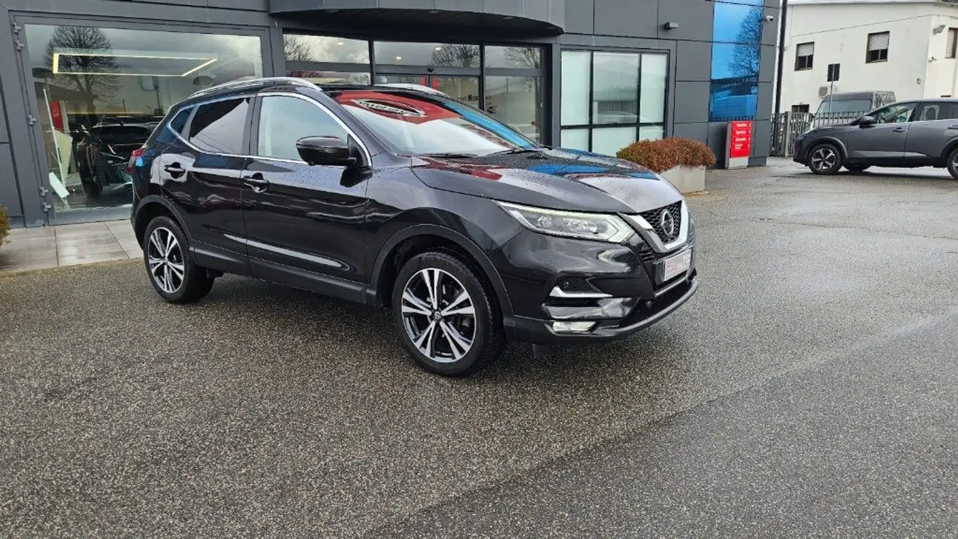 Nissan Qashqai 1.3 DIG-T 140 CV N-Connecta Nero - 2