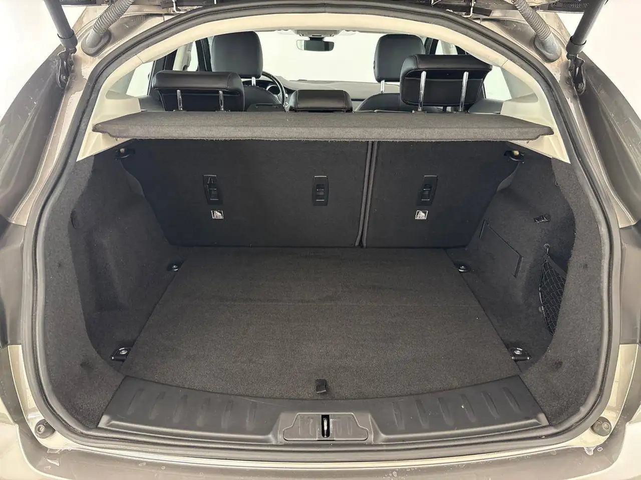 Jaguar E-Pace — photo 6 sur 17