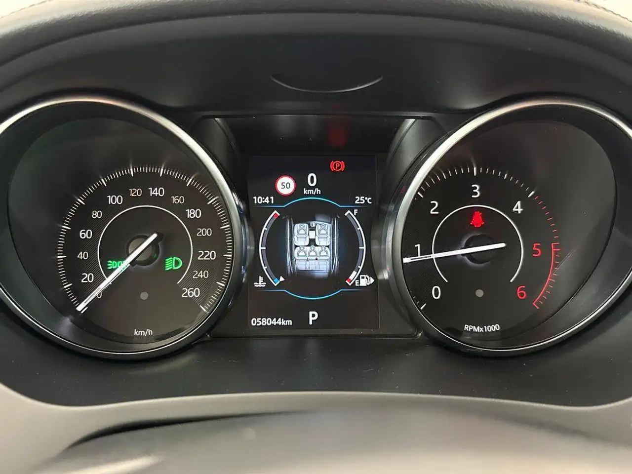Jaguar E-Pace — photo 12 sur 17