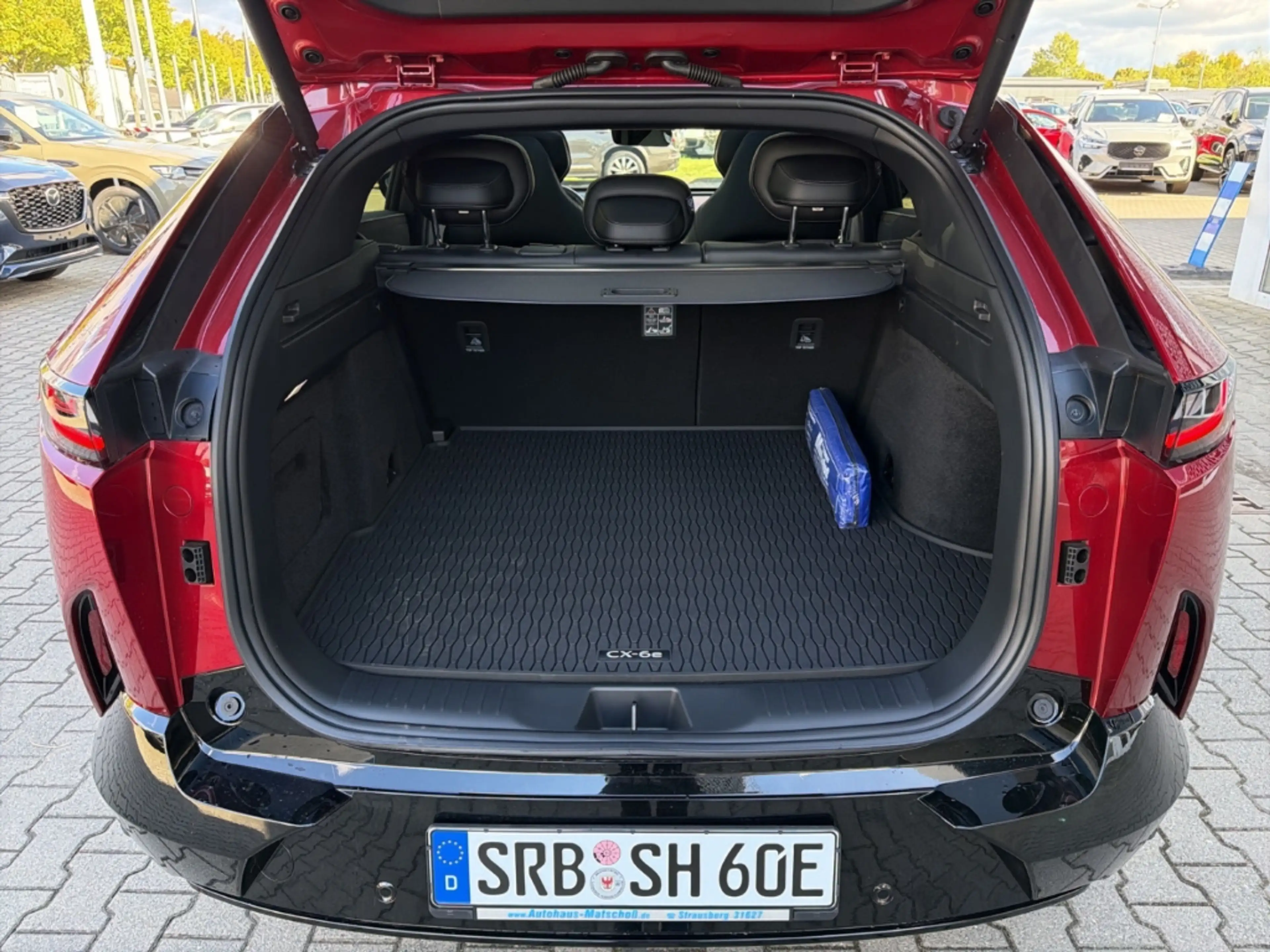 Mazda CX-6e Takumi 190 kW EV HUD Panorama Navi Leder Soundsyst — photo 14