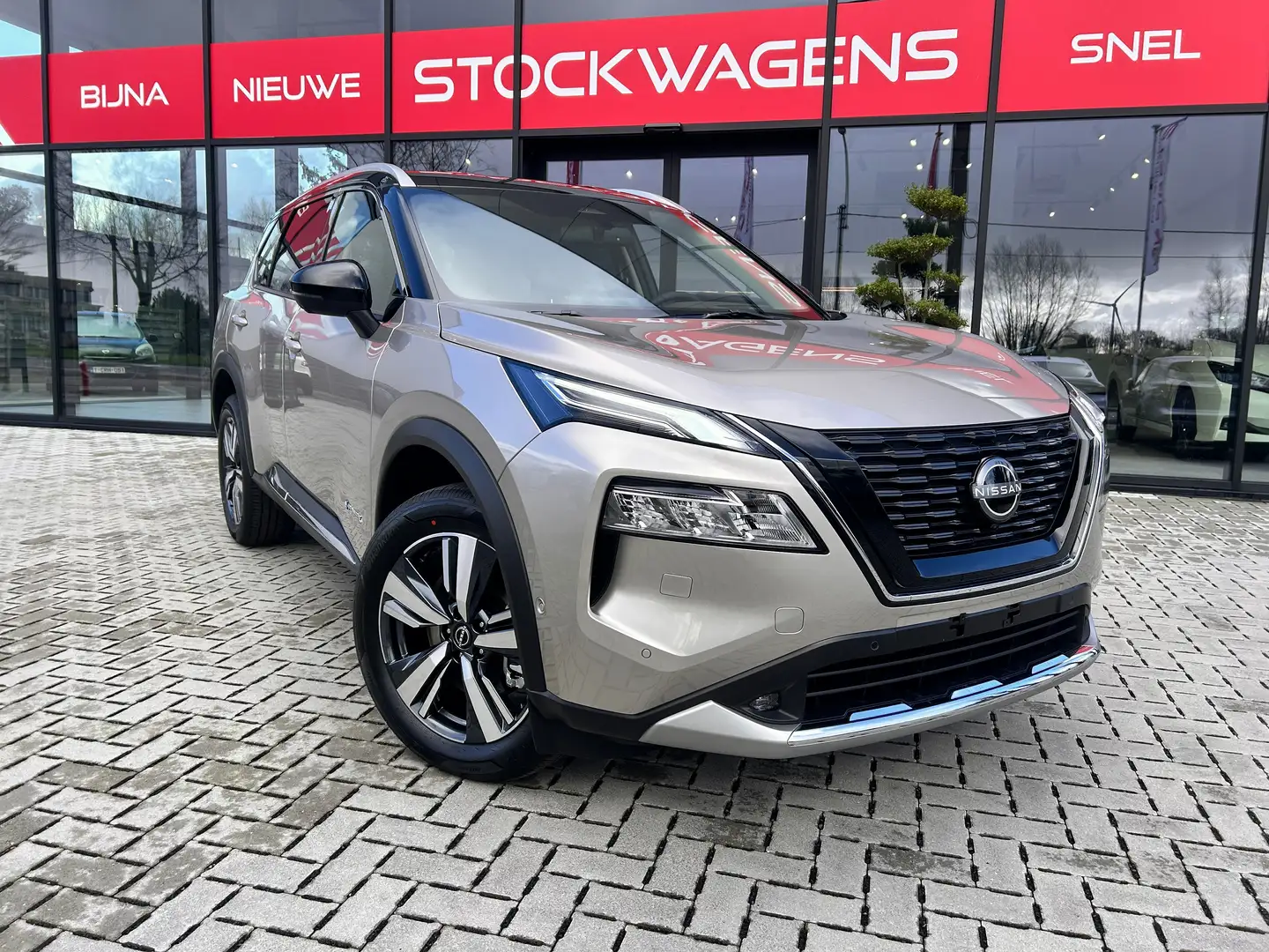 Nissan X-Trail 1.5 e-Power Tekna | Snel Leverbaar ! Arany - 2