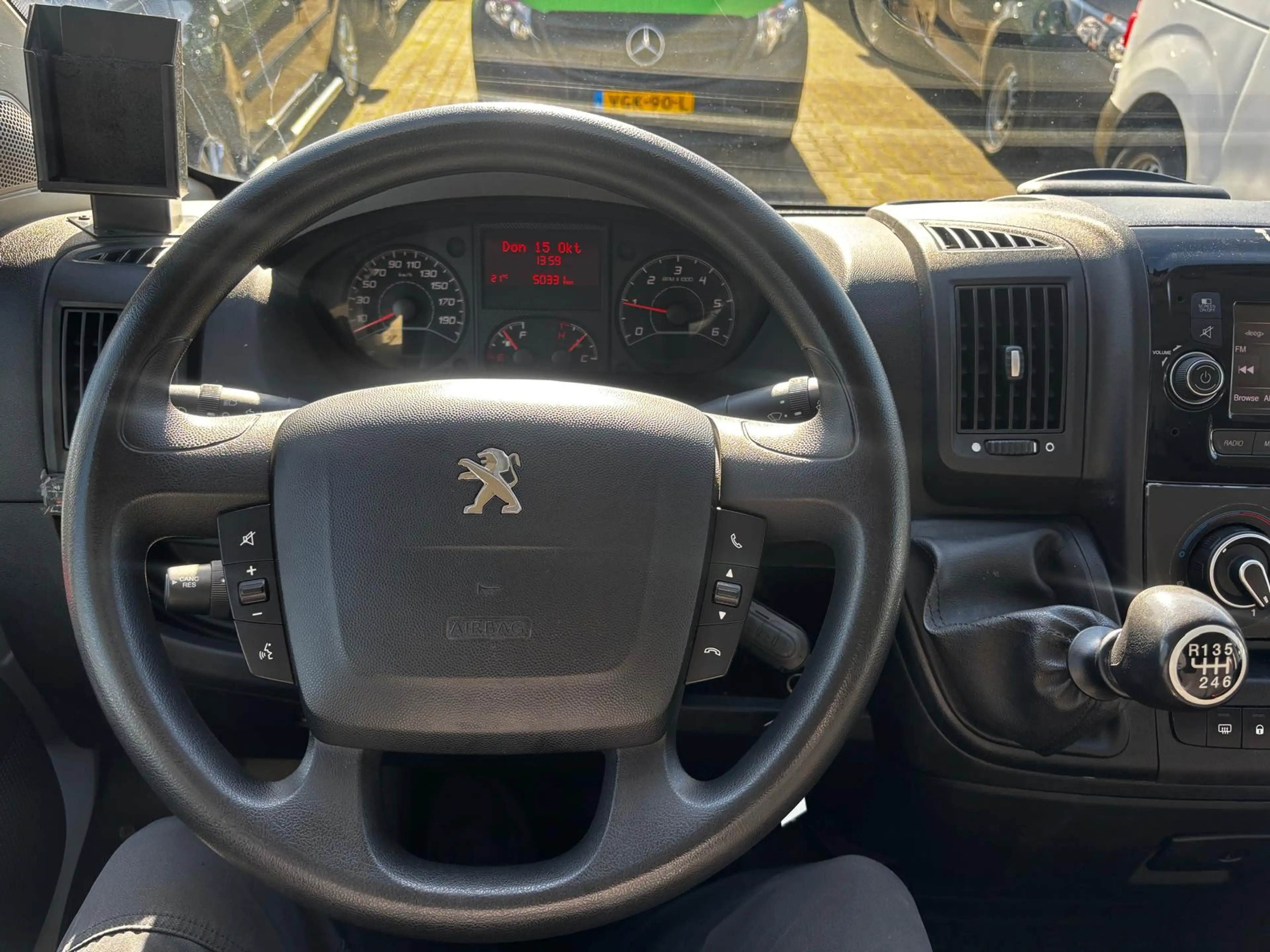 Peugeot Boxer 2.2 BlueHDI L3 H2 Airco Navi 2x Schuifdeur! — photo 12