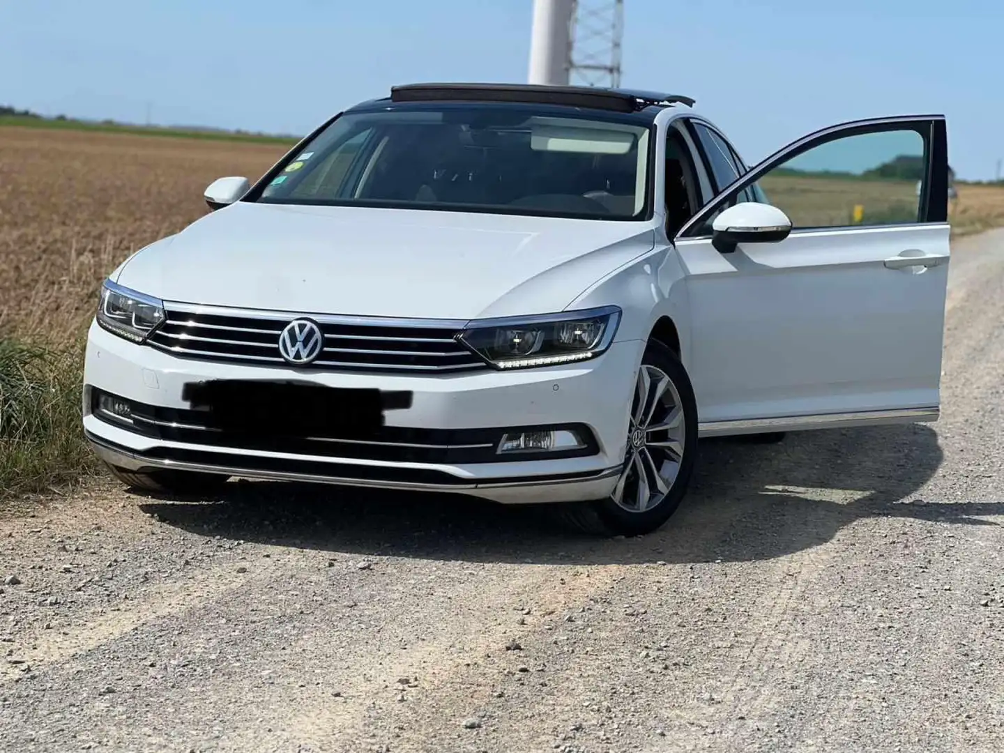 Volkswagen Passat 2.0 TDi SCR Comfortline DSG (EU6.2) - 1