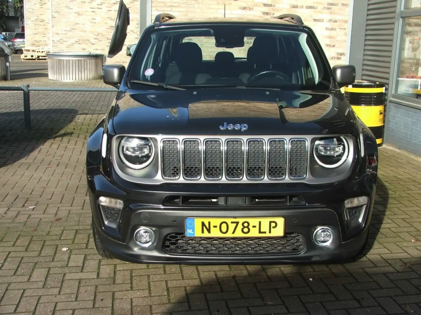 Jeep Renegade Limited Edition 1.0 FireFly 88KW 120PK FULLOPTIONS Zwart - 2