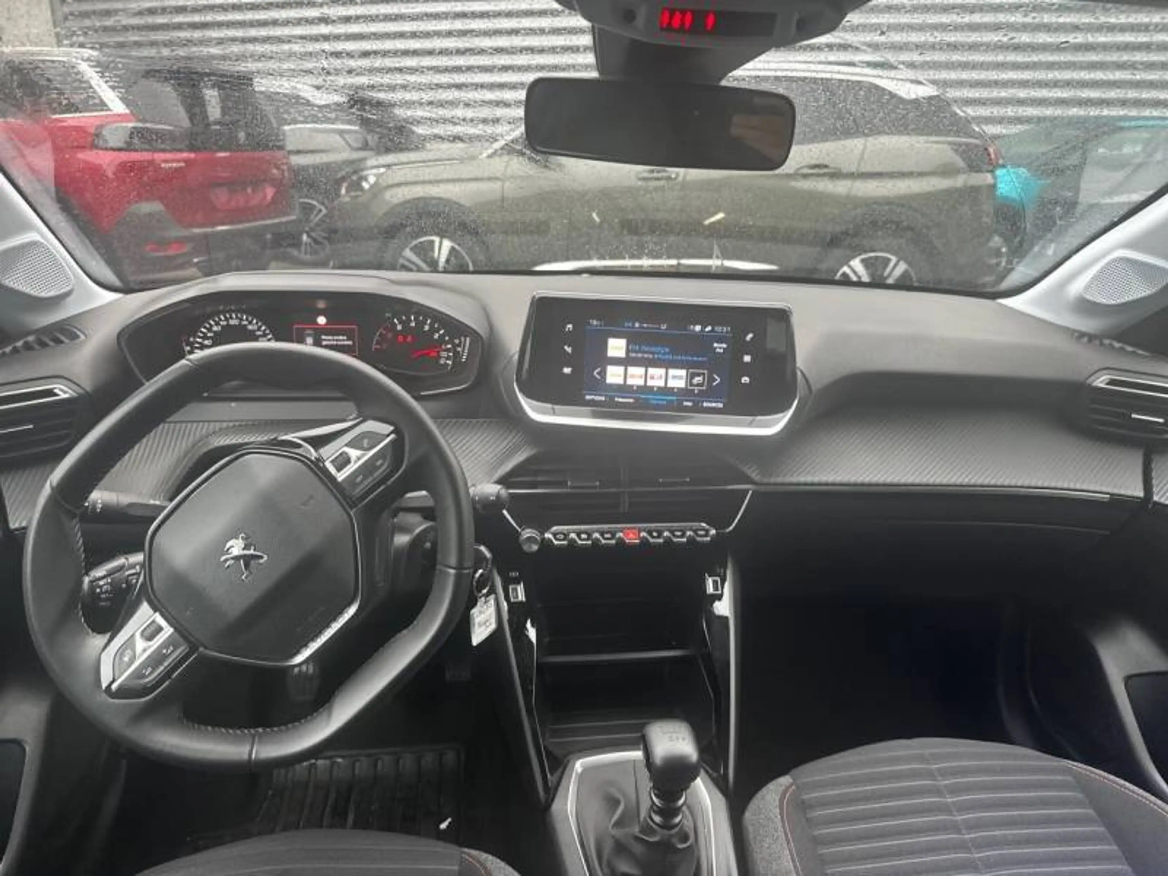 Peugeot 208 2 1.2 PureTech 100 MAN6 S&S Active Pack — photo 8