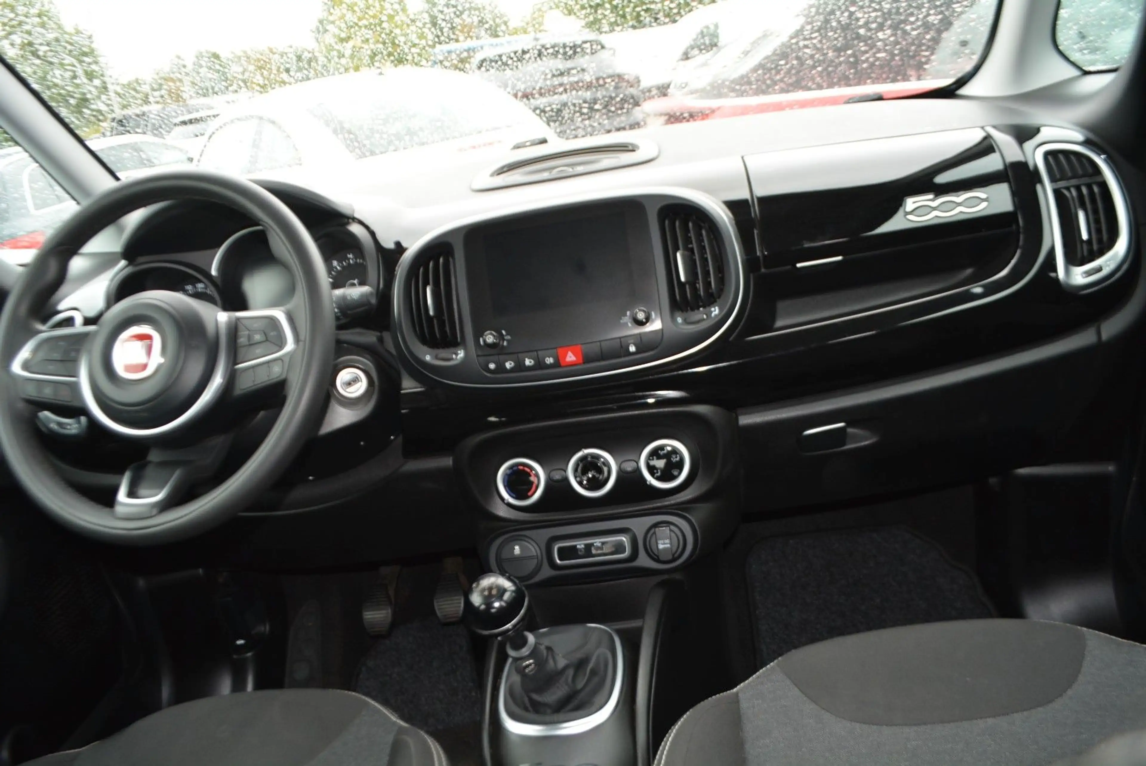 Fiat 500L Pop Star-7Sitzer — photo 8