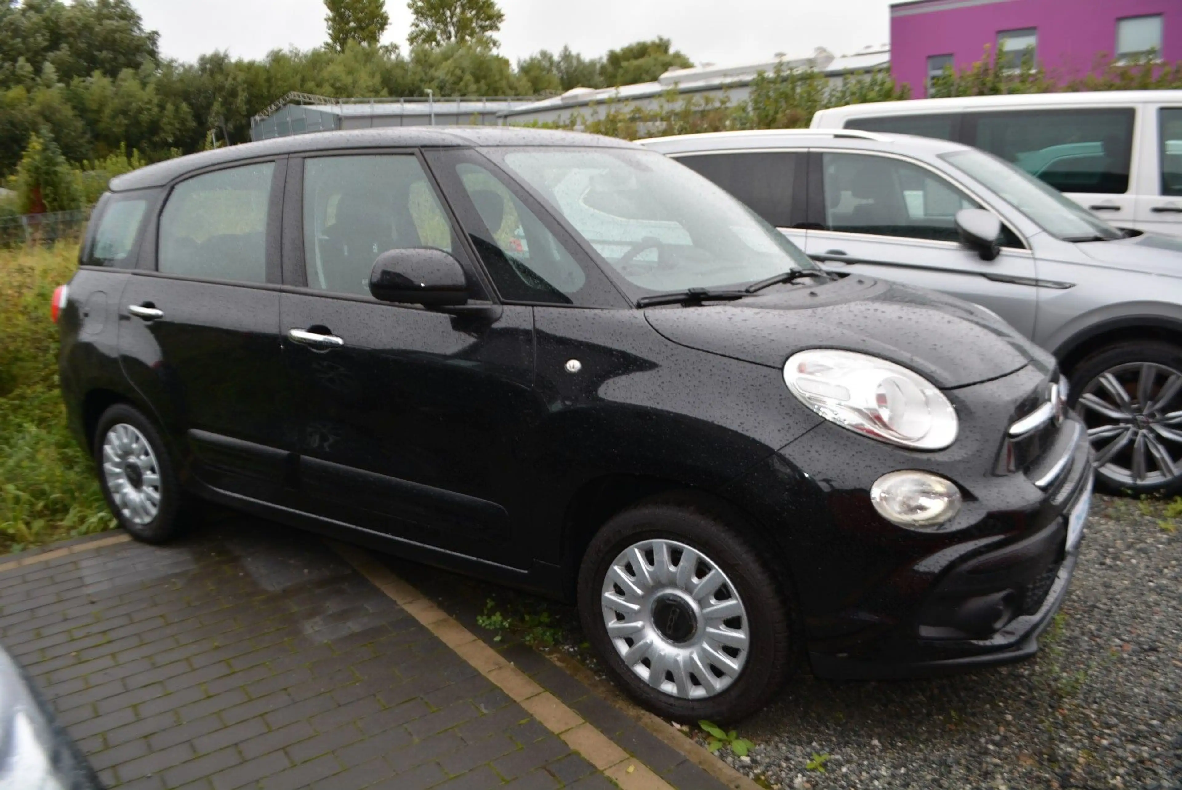 Fiat 500L Pop Star-7Sitzer — photo 2