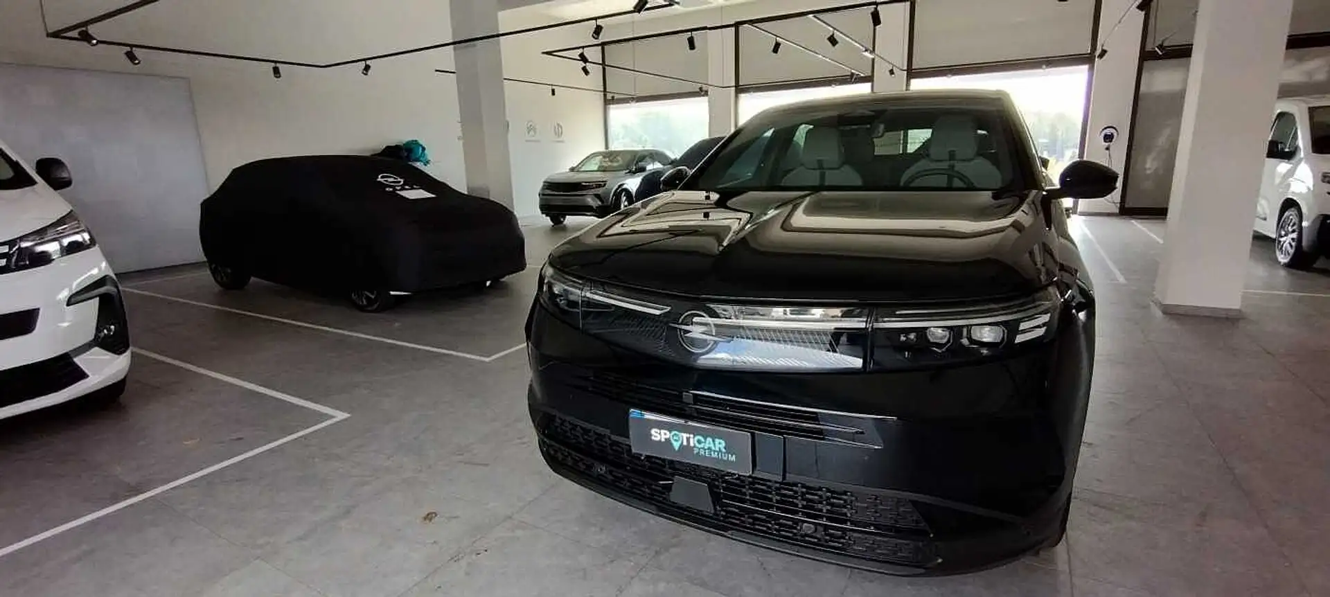 Opel Grandland 2ª serie 1.2 Hybrid 136 CV EDCT GS Nero - 1