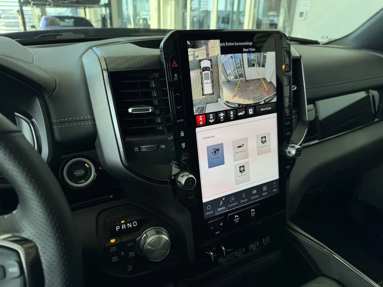 RAM 1500 снимка RAM 1500