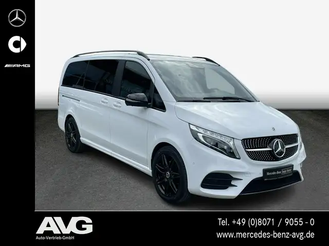 Mercedes-Benz V 300 view 2