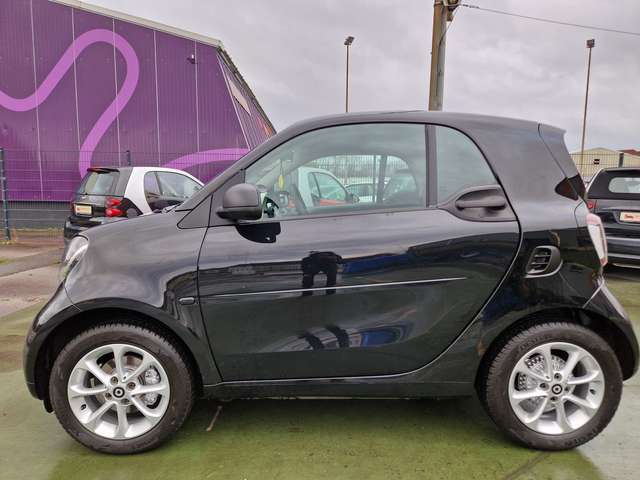 smart forTwo KLIMA,SITZH,M.MEDIA,CARPLAY,PDC INSP+TÜV NEU