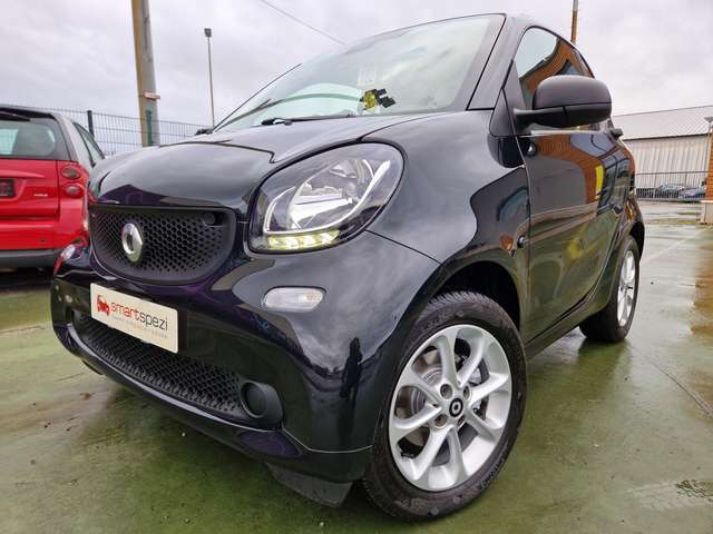 Imagine smart forTwo KLIMA,SITZH,M.MEDIA,CARPLAY,PDC INSP+TÜV NEU