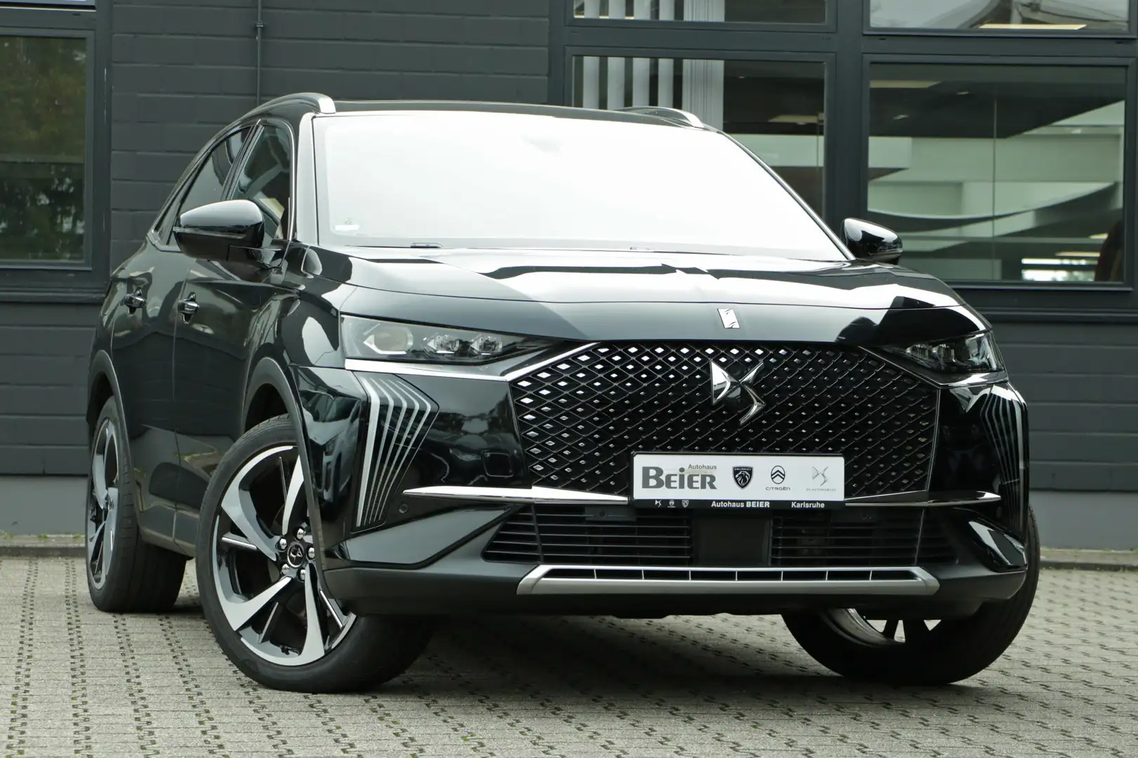 DS Automobiles DS 7 Crossback DS7 Crossback 1.6 Hybrid 4x4 Navi/ Sitzh./ Focal S Schwarz - 2