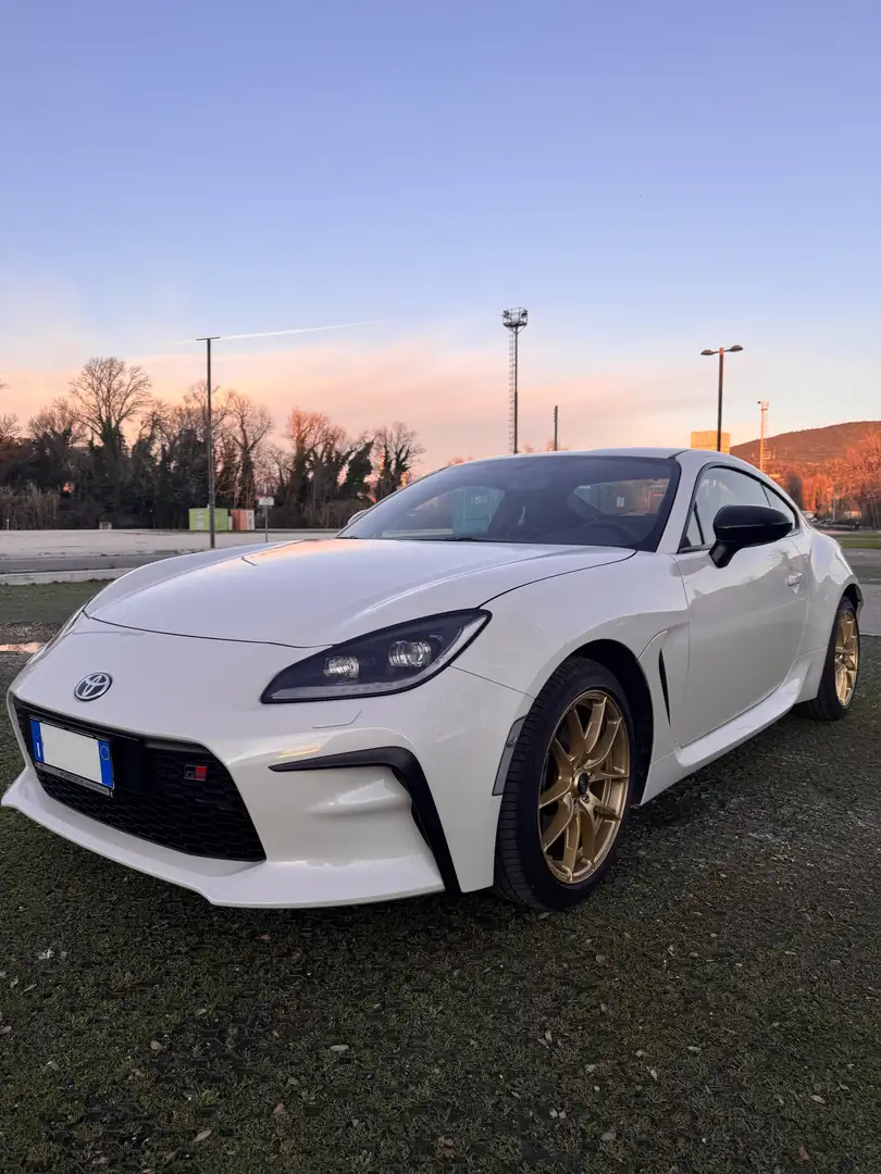 Toyota GR86 GR86 2.4 Sport Weiß - 1