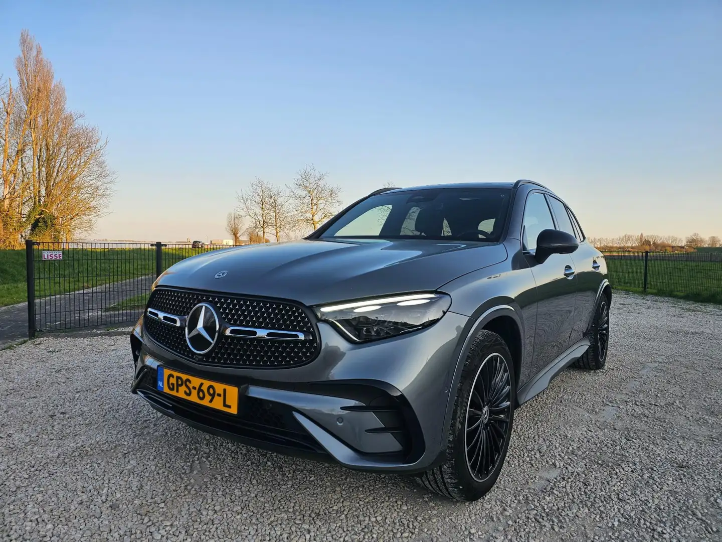 Mercedes-Benz GLC 300 4MATIC AMG Line Grigio - 1
