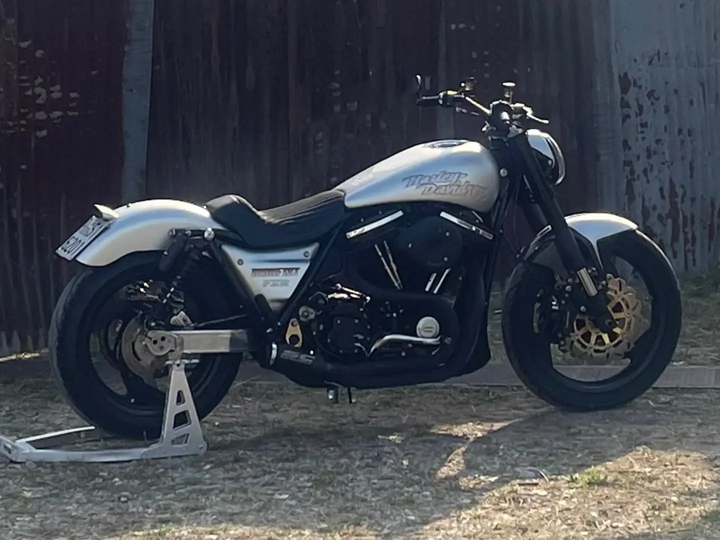 Harley-Davidson FXDR 114 FXR 1600 S&S Iron Fist Ezüst - 1