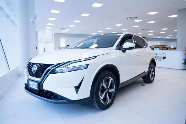 2021 Nissan Qashqai in White for sale