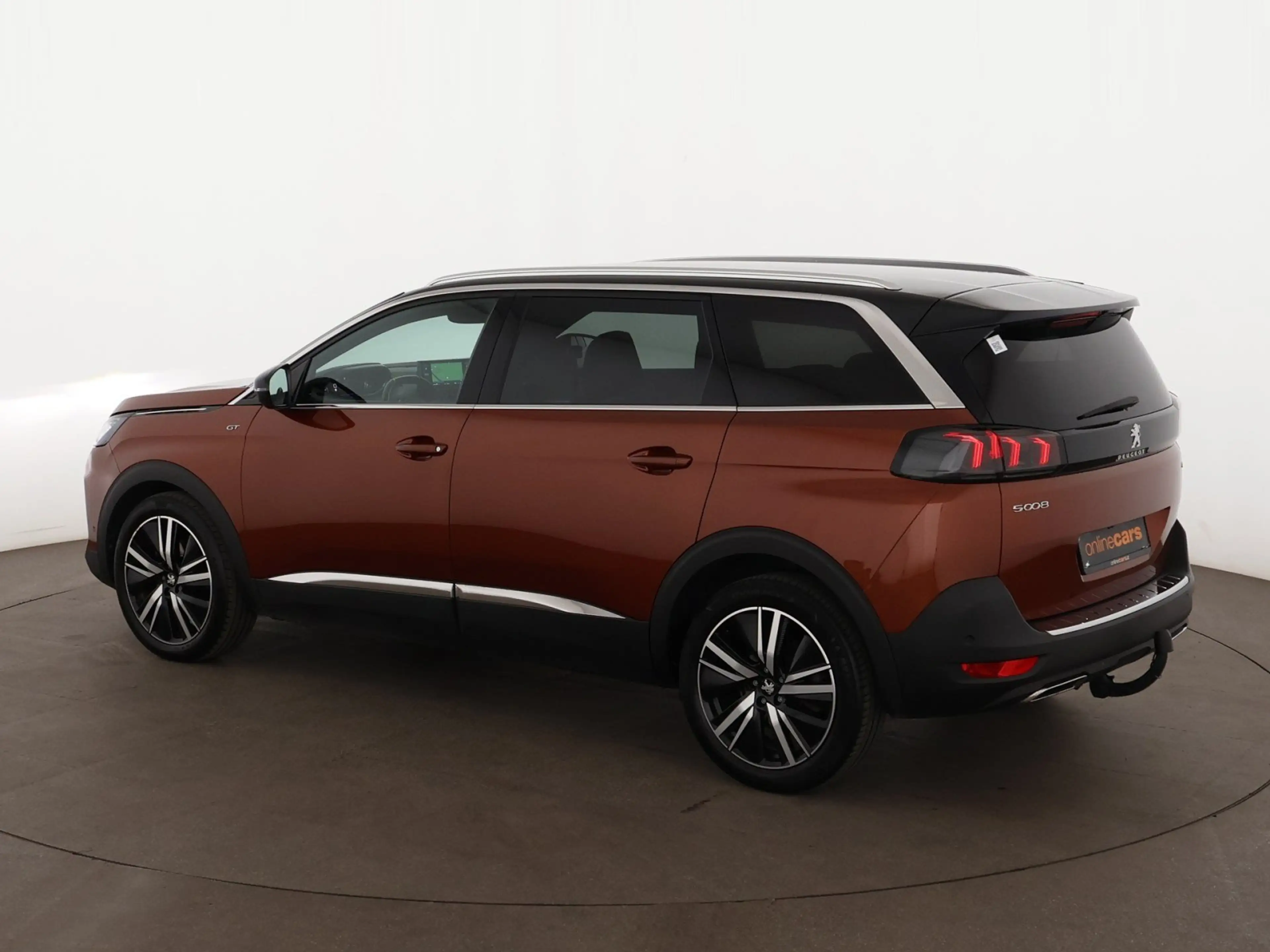 Peugeot 5008 1.5 BlueHDi 130 GT Aut 7-SITZER LED AHK NAVI — photo 7