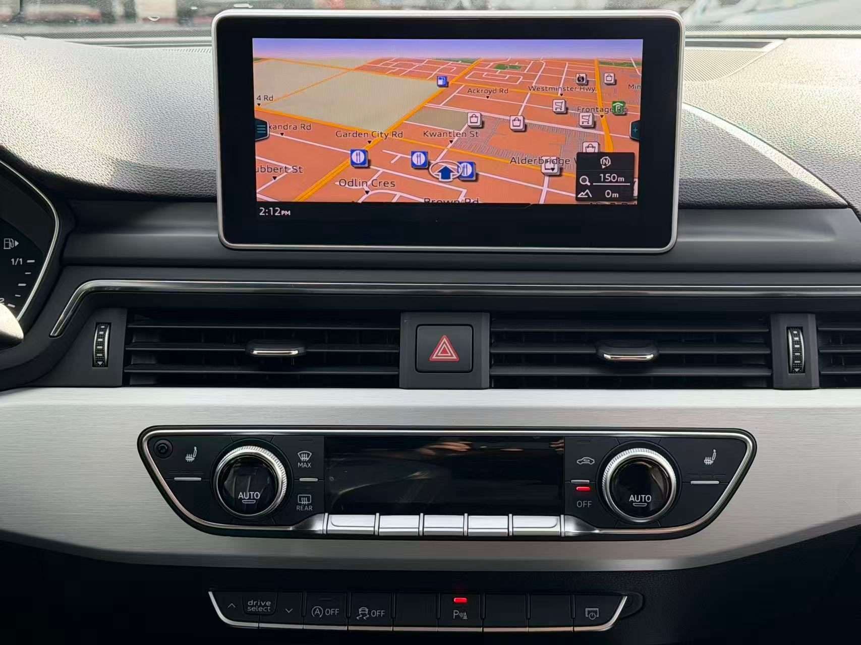 2017 Audi A4 quattro Technik s-line. LOCAL BC VEHICLE. FULL SER thumb 14