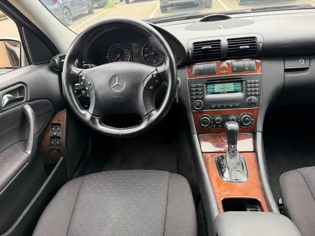 Mercedes-Benz C-Class view 2