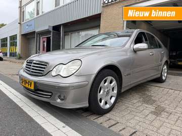 200 K. Elegance AUT PDC NAP N. APK RIJDT GOED NETT