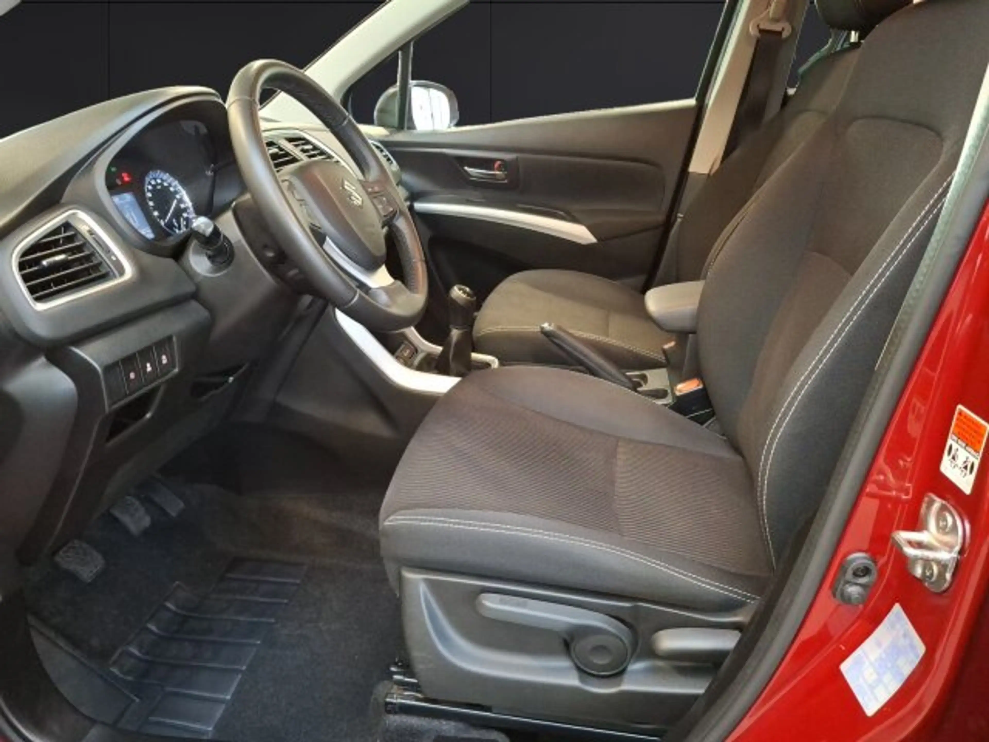 Suzuki SX4 S-Cross SX4 S-Cross 1.0 4x2 Boost Comfort — photo 8