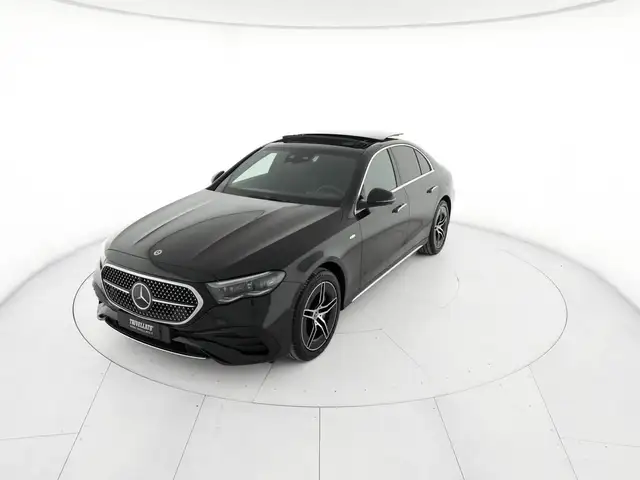 Mercedes-Benz E 300 300 de phev amg line premium plus 4matic auto