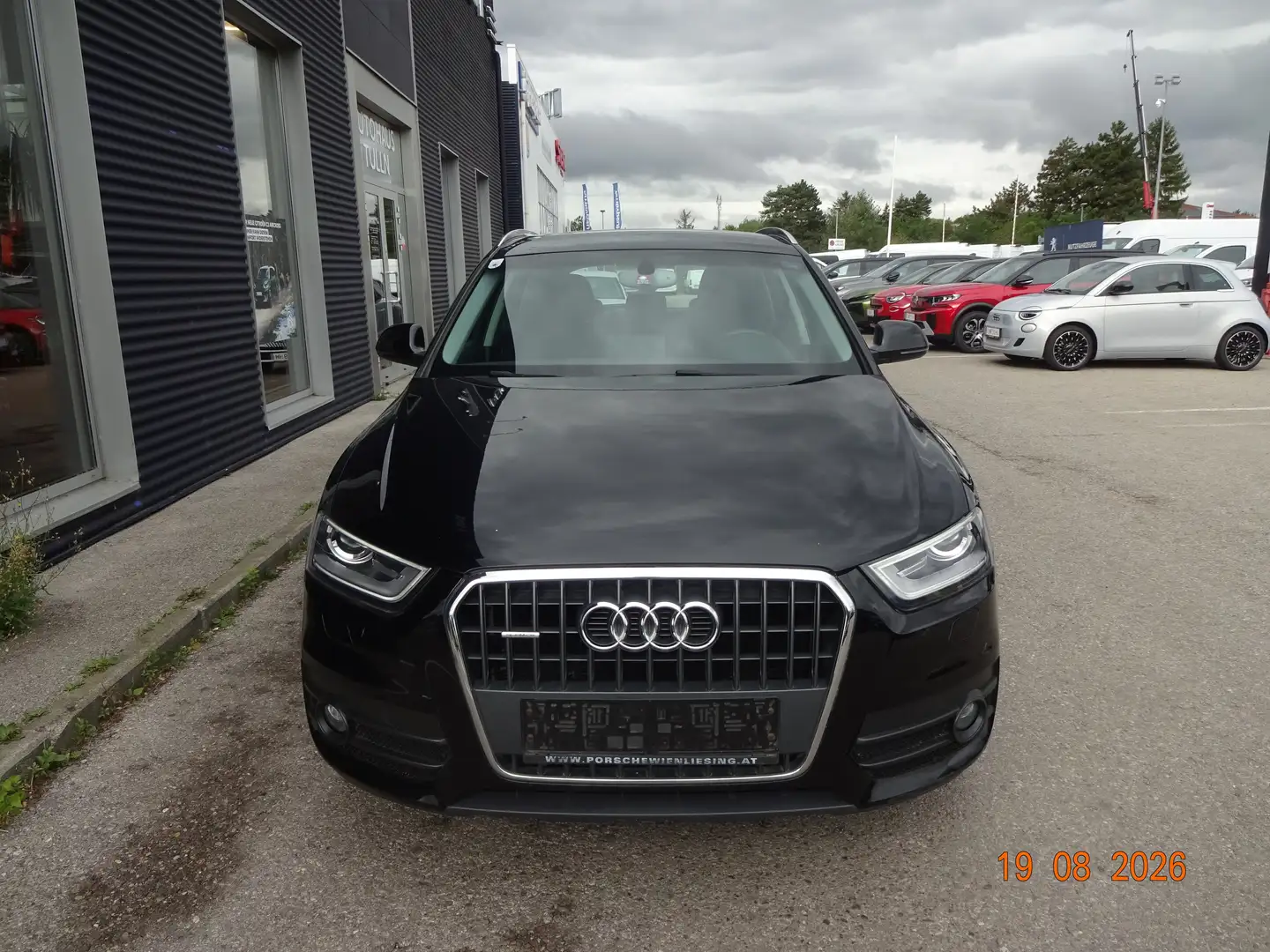 Audi Q3 Q3 2,0 TDI quattro  Daylight S-tronic Daylight Schwarz - 1