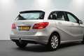 Mercedes-Benz B 180 ✅ WEGK.TREKHAAK ✅ NAVI ✅ 4 SEIZOEN BANDEN ✅ CRUISE Grijs - thumbnail 14