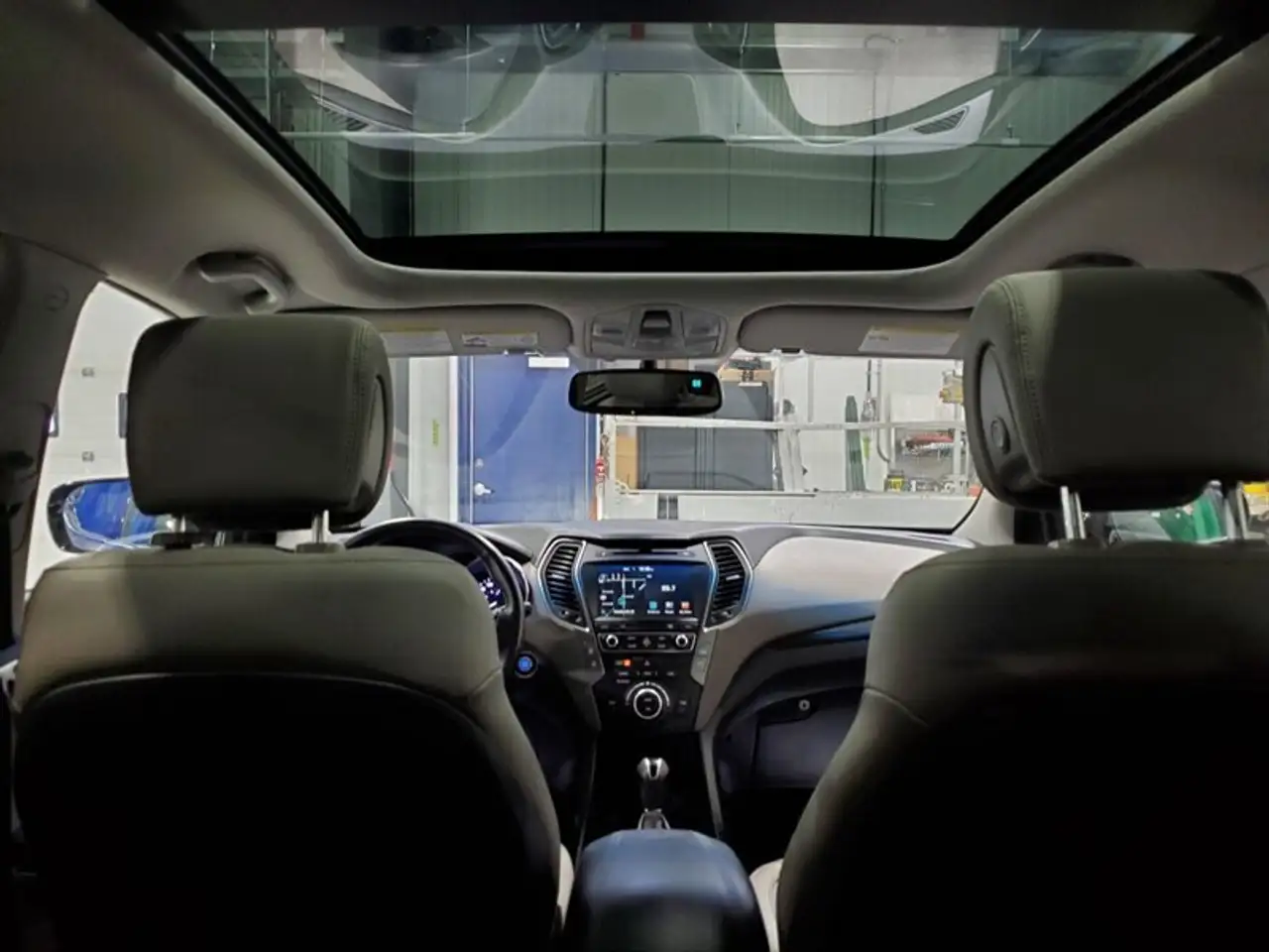 Hyundai SANTA FE снимка Hyundai SANTA FE