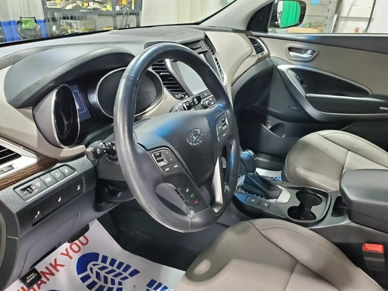 Hyundai SANTA FE снимка Hyundai SANTA FE