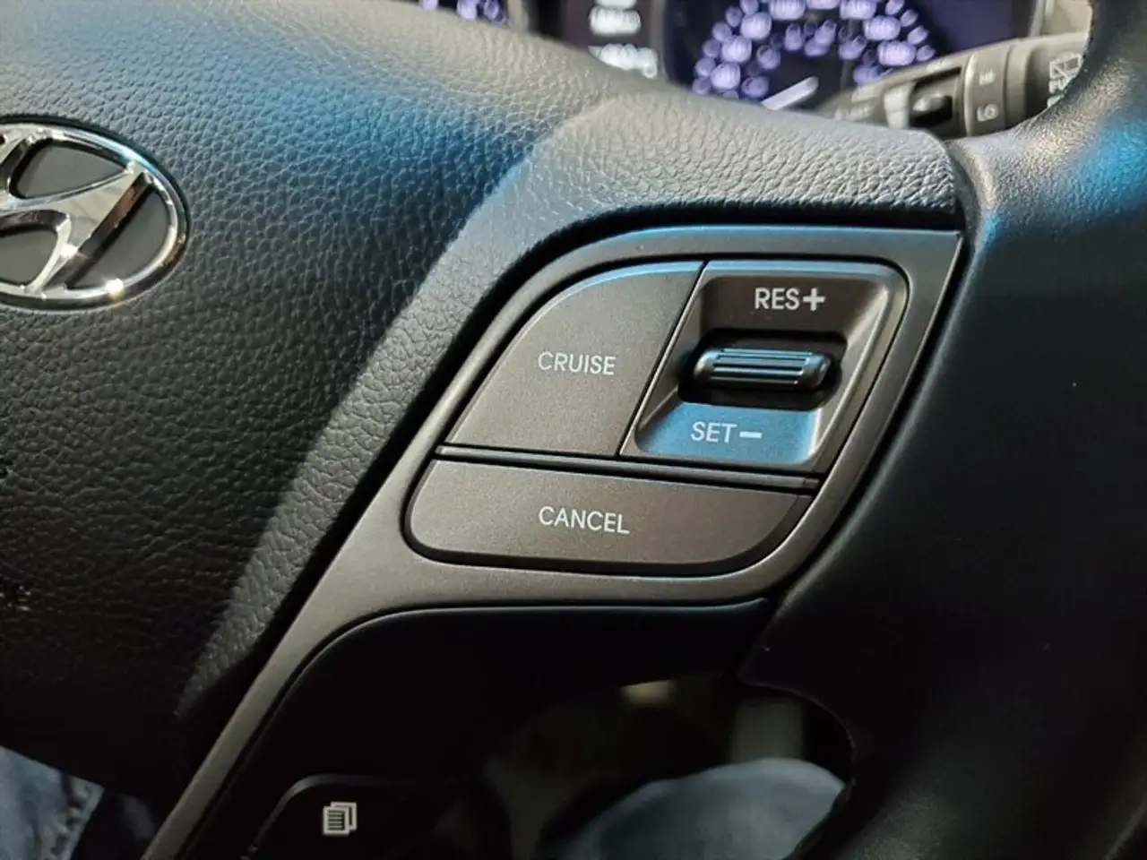 Hyundai SANTA FE снимка Hyundai SANTA FE