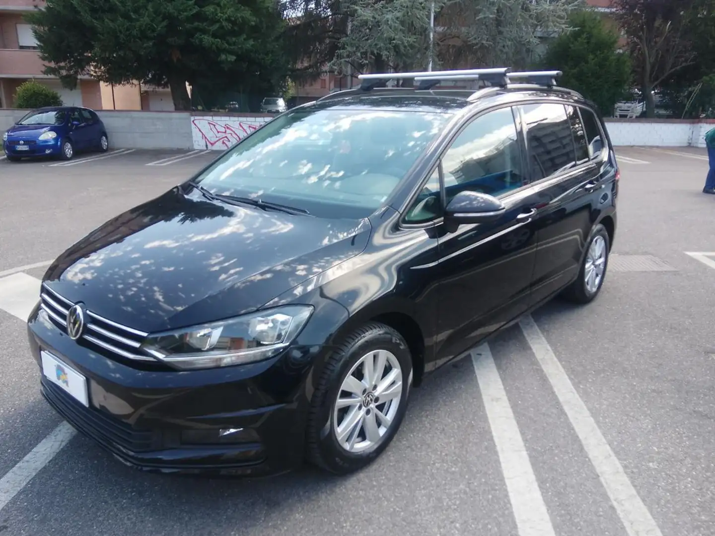 Volkswagen Touran 2.0 TDI 150 CV SCR DSG Business BlueMotion Technol Nero - 2