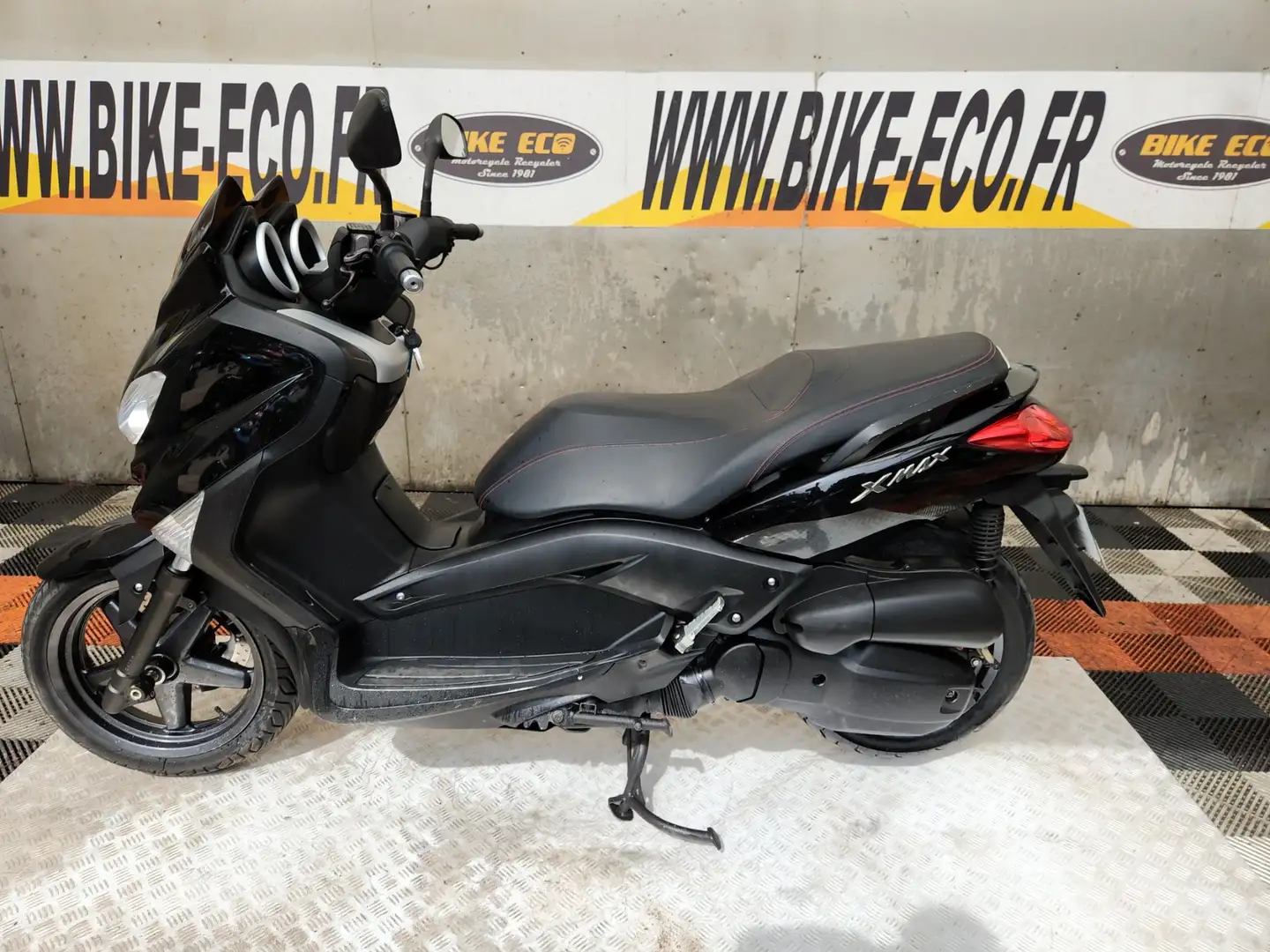 Yamaha X-Max 125 Nero - 2