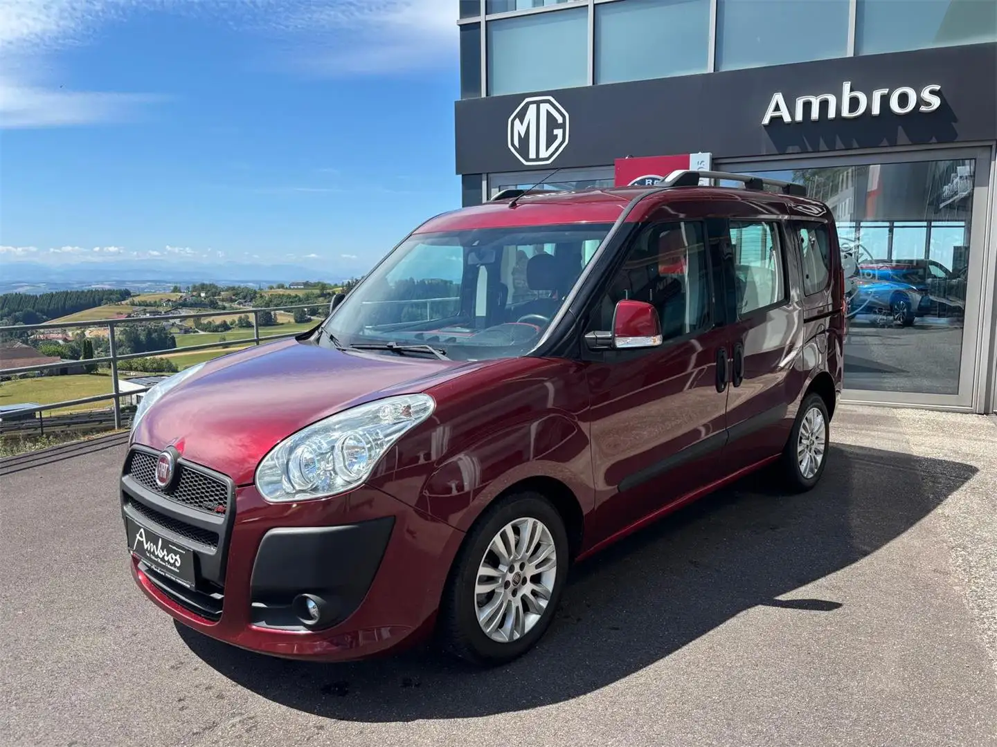 Fiat Doblo 1.6 Multijet 105 Emotion Rot - 1
