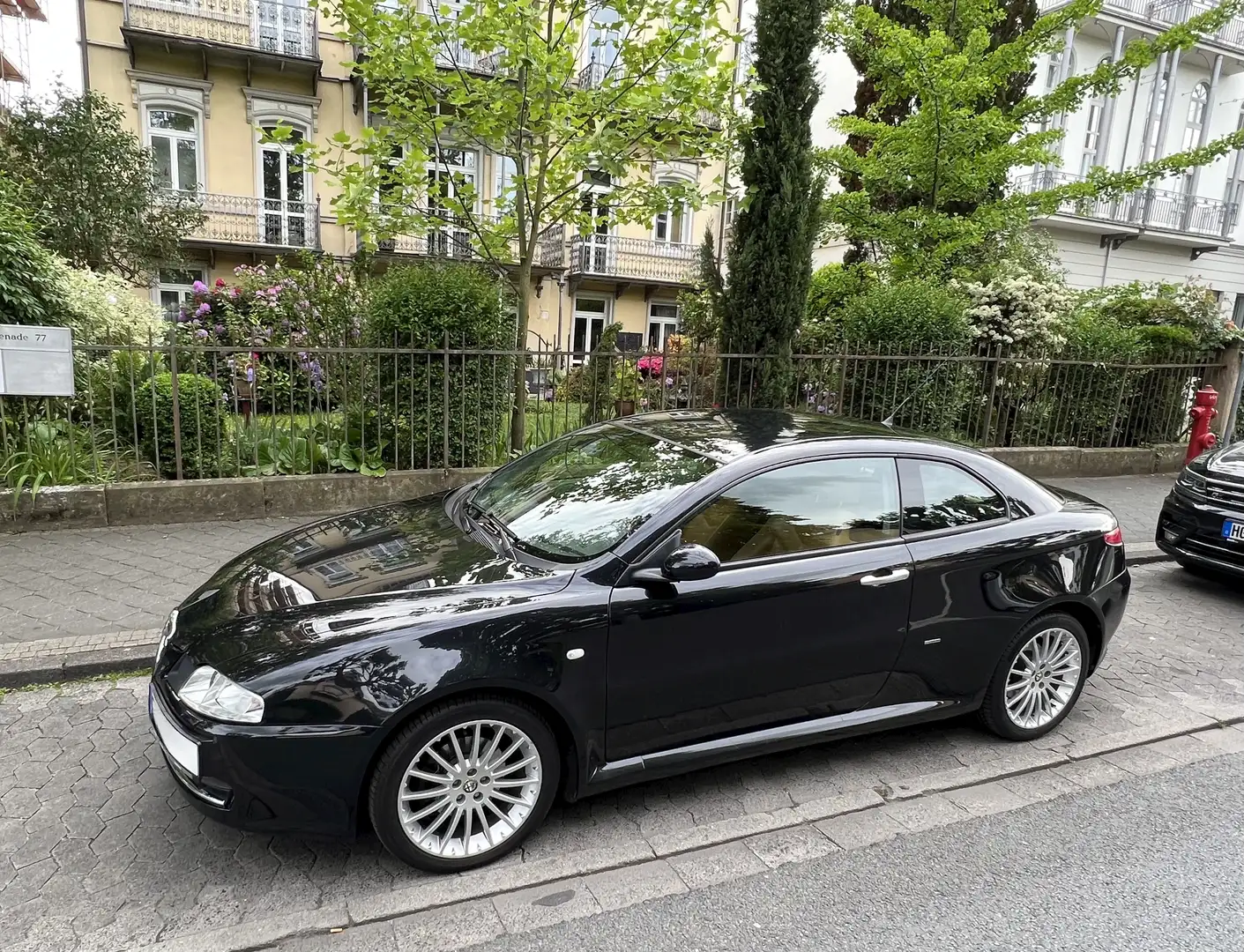 Alfa Romeo GT 1.8 TS Luxus-Sport-Ausstattung - 1