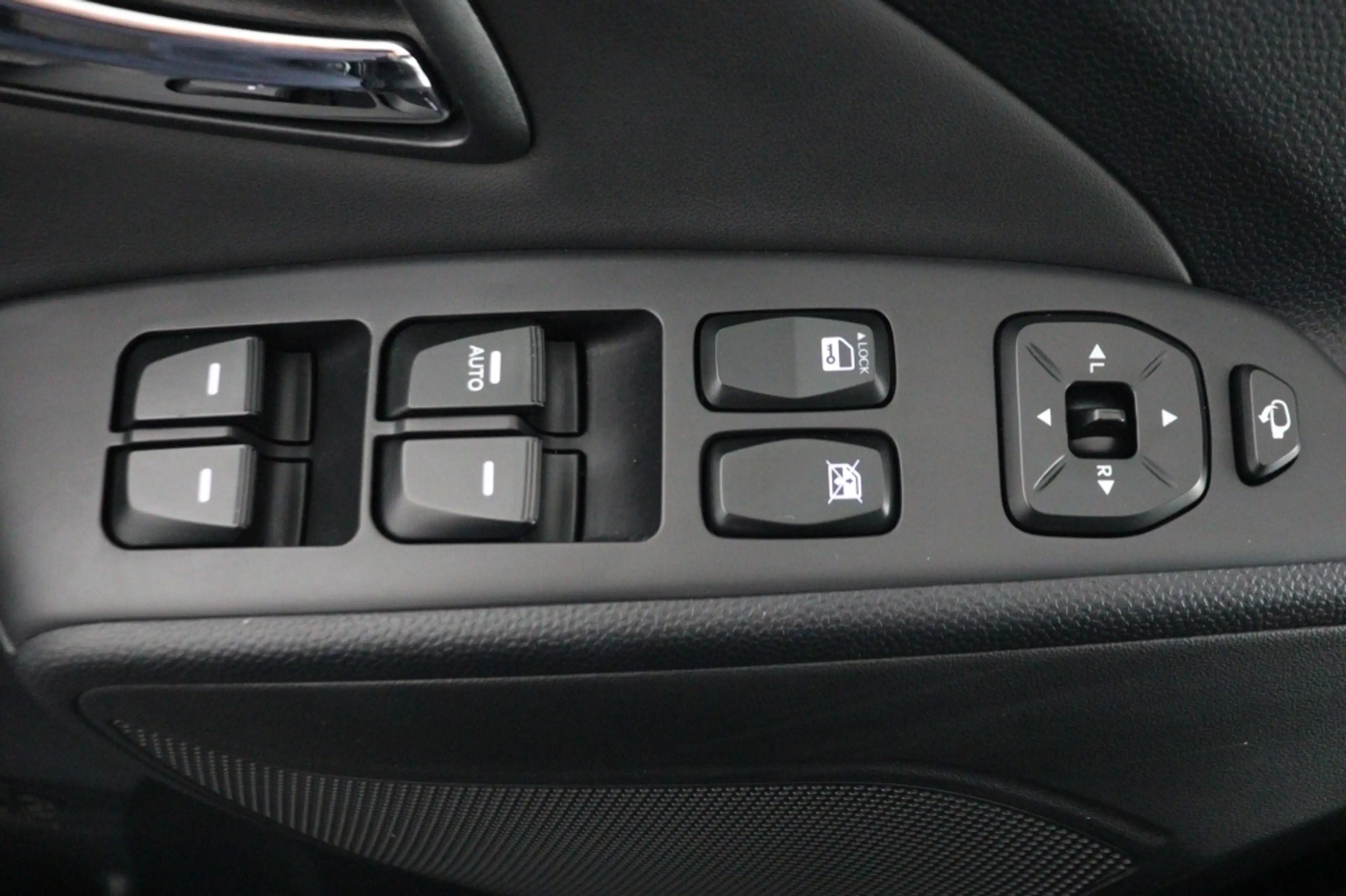 Hyundai iX35 2.0i Style — photo 30