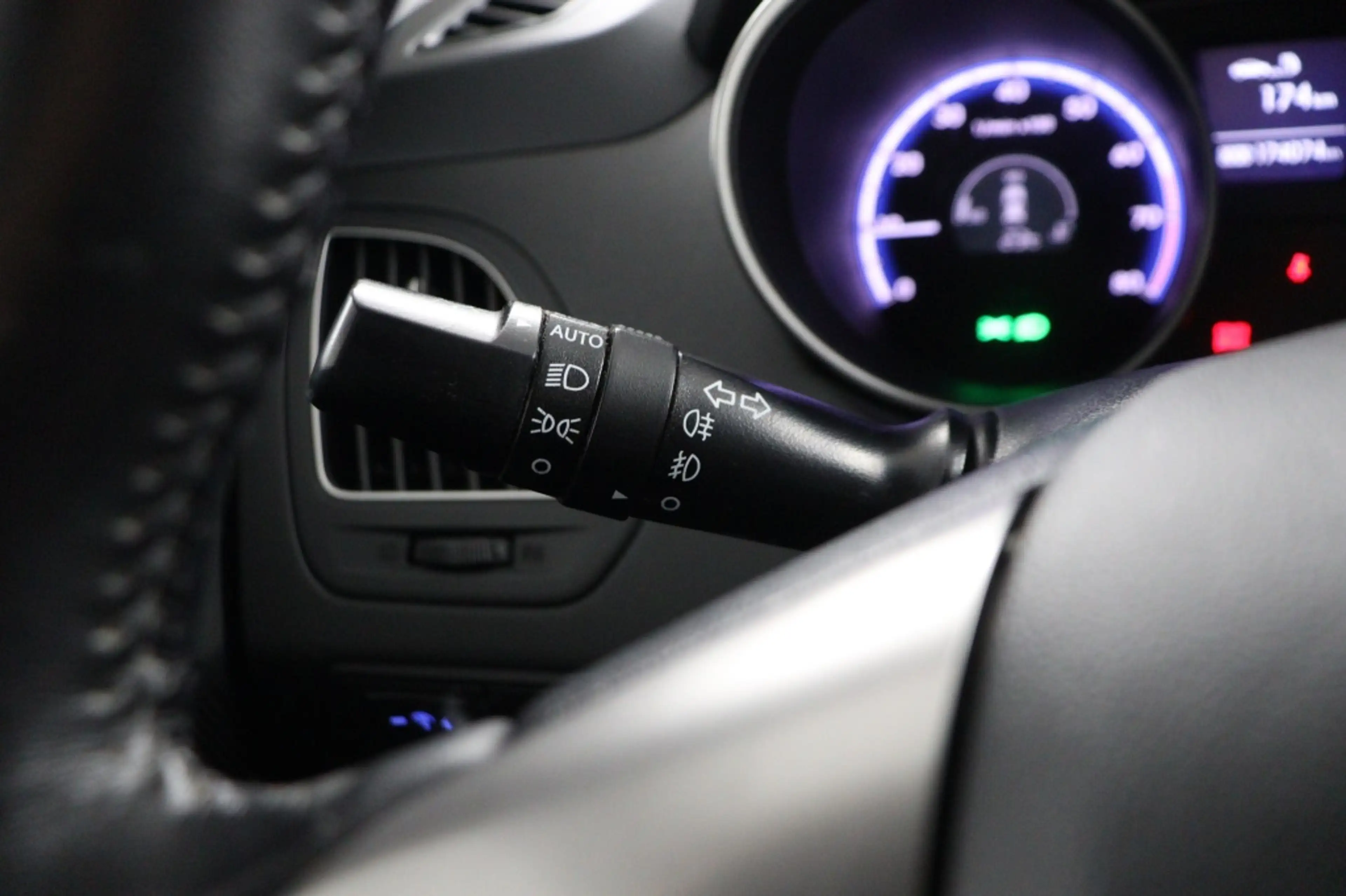 Hyundai iX35 2.0i Style — photo 19