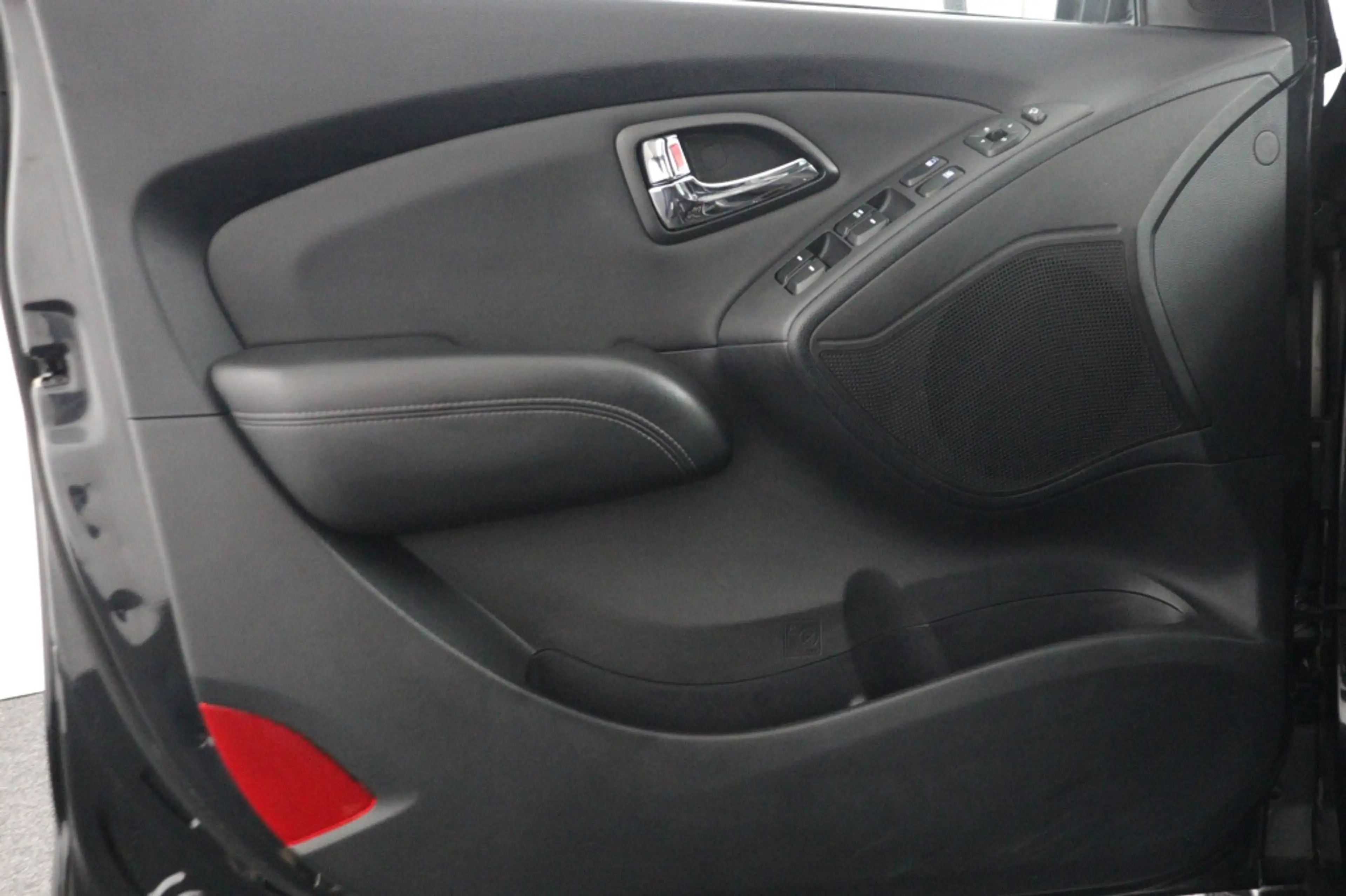 Hyundai iX35 2.0i Style — photo 45