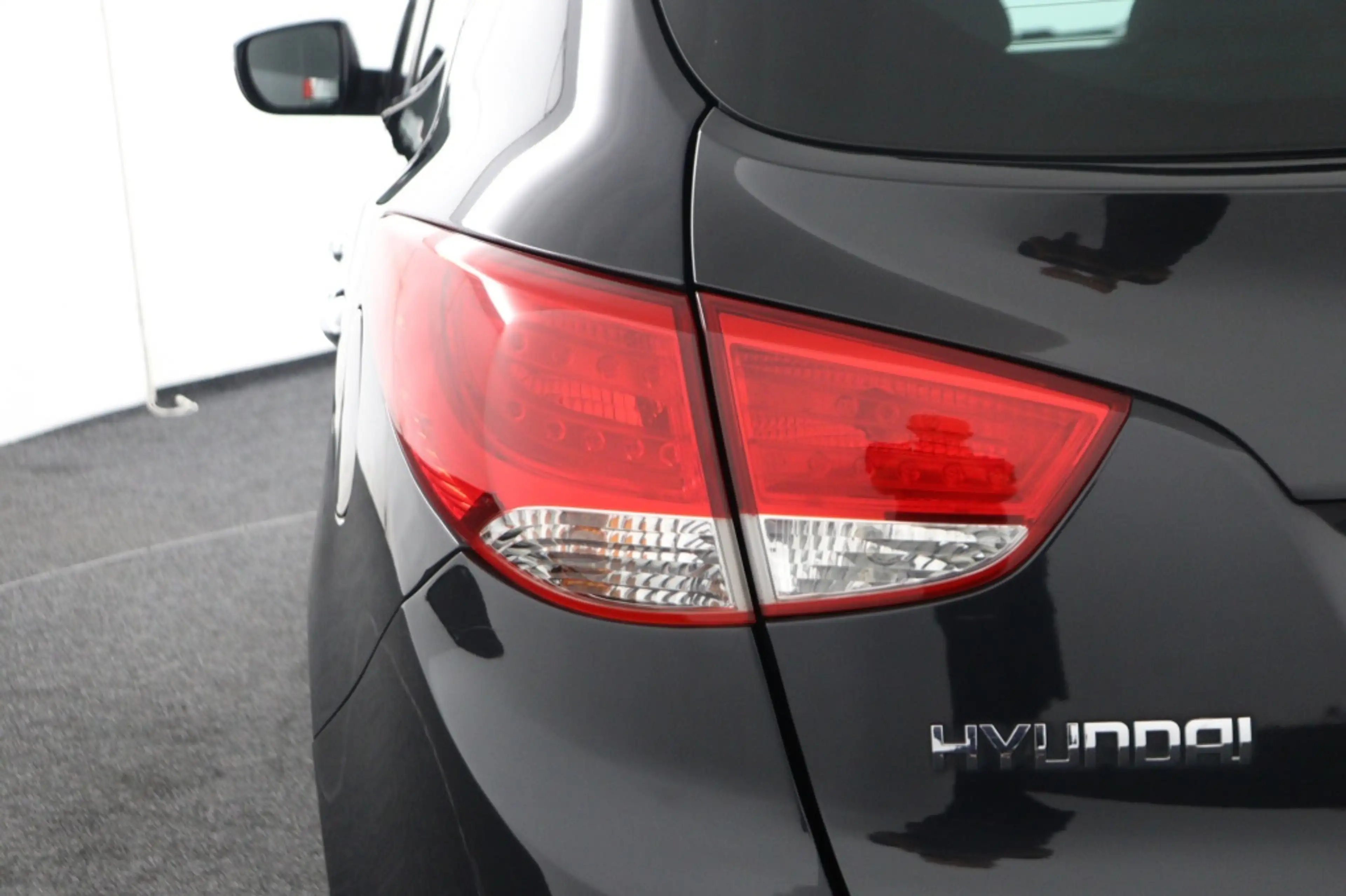 Hyundai iX35 2.0i Style — photo 41