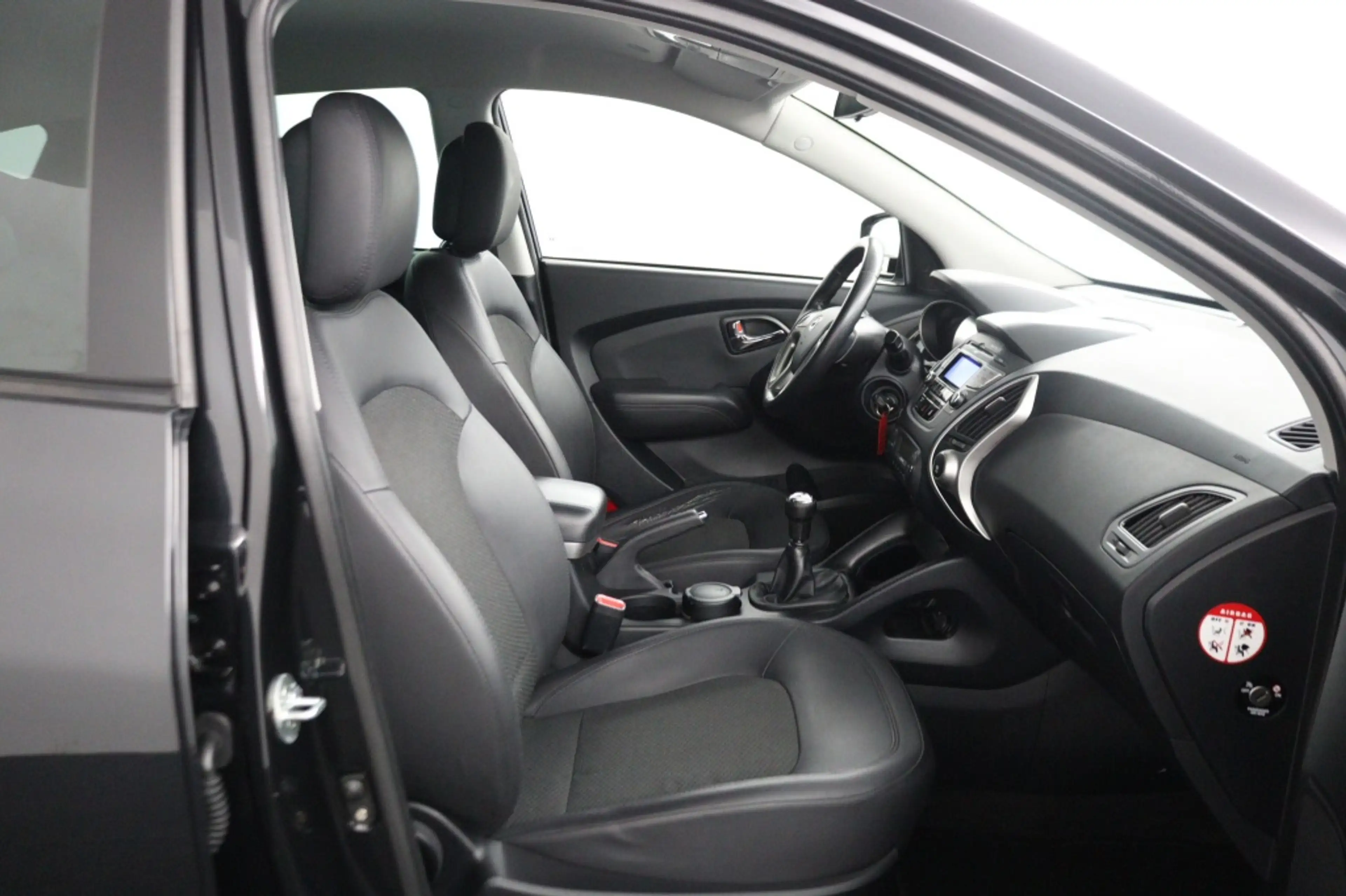 Hyundai iX35 2.0i Style — photo 44